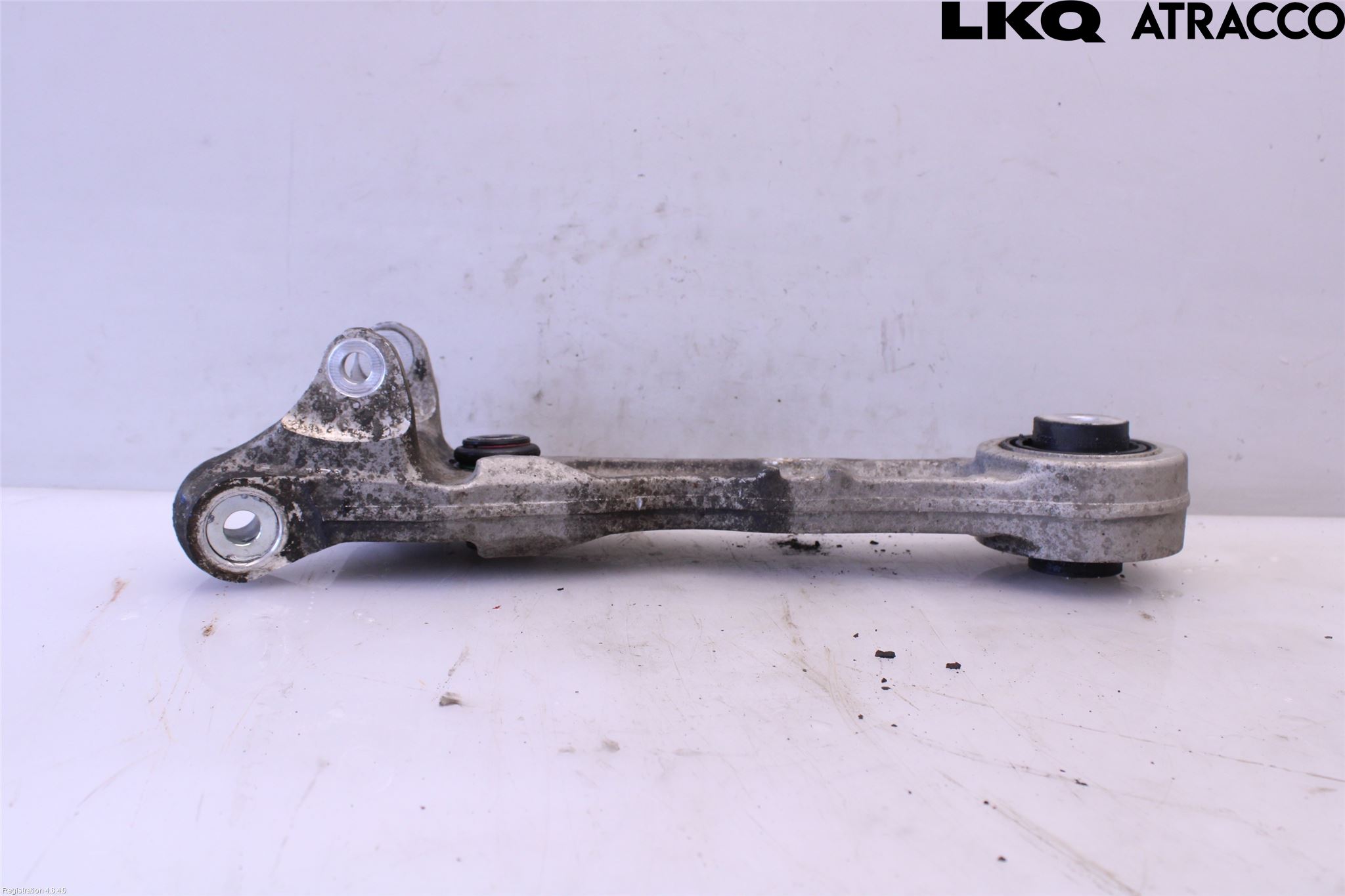 Jaguar XF 08-15 Bärarm Fram Undre Vä