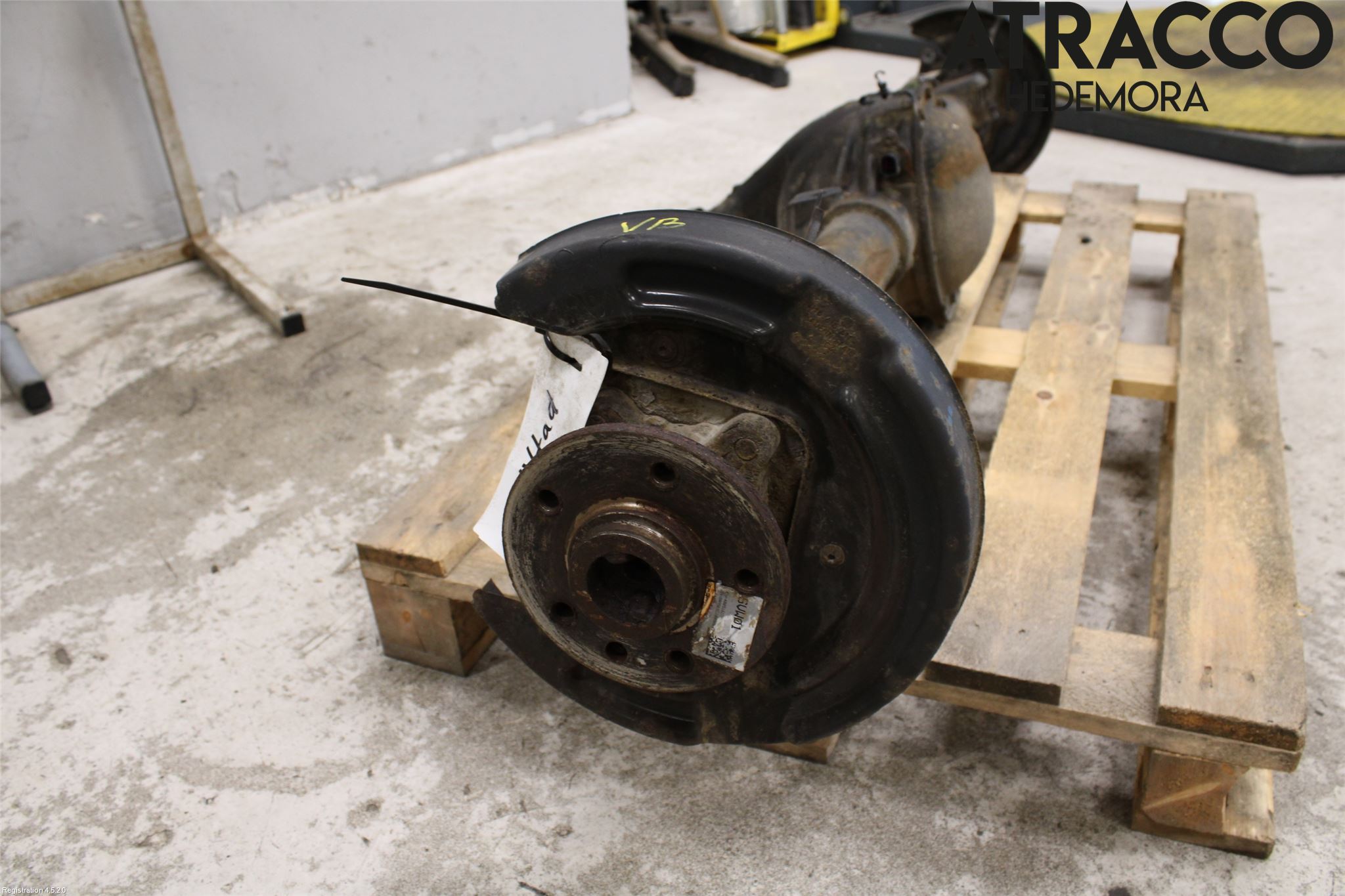 Volkswagen VW AMAROK 2H 10-22 Bakaxel