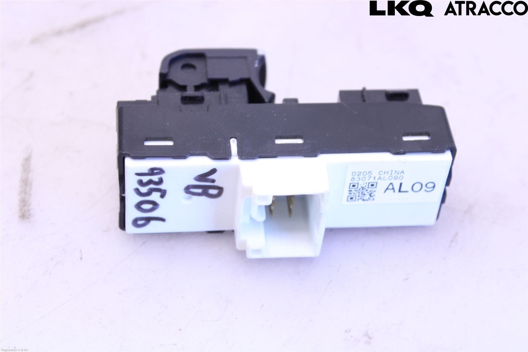 Subaru OUTBACK 15-20 Strömställare Elhiss