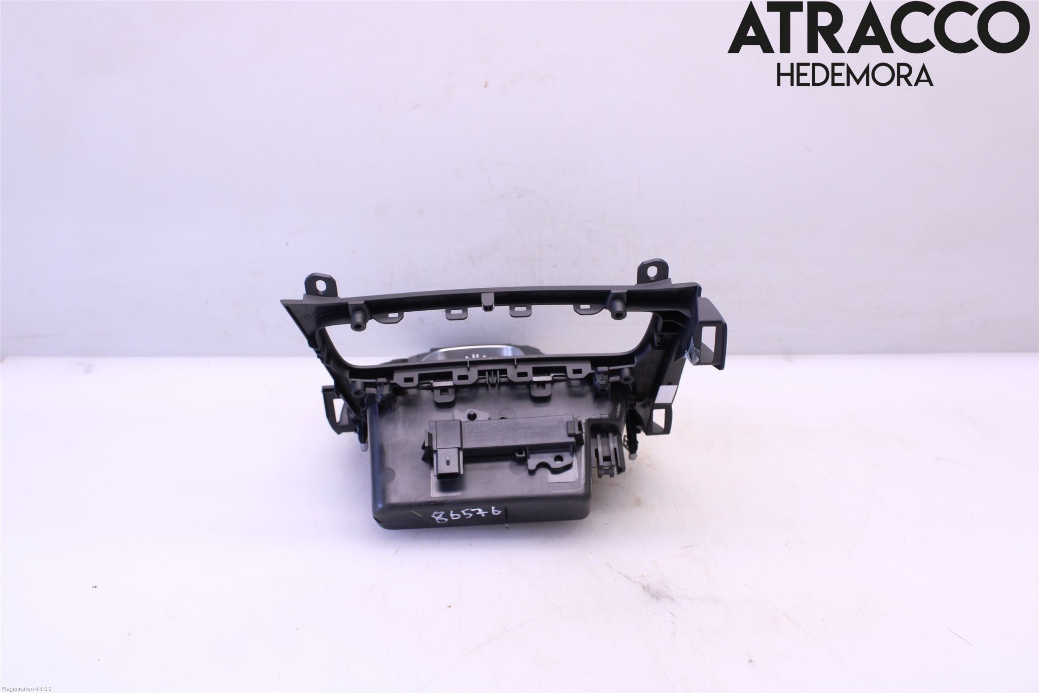 Ford FOCUS 15-18 Instrumentbräda Förvaringsfack