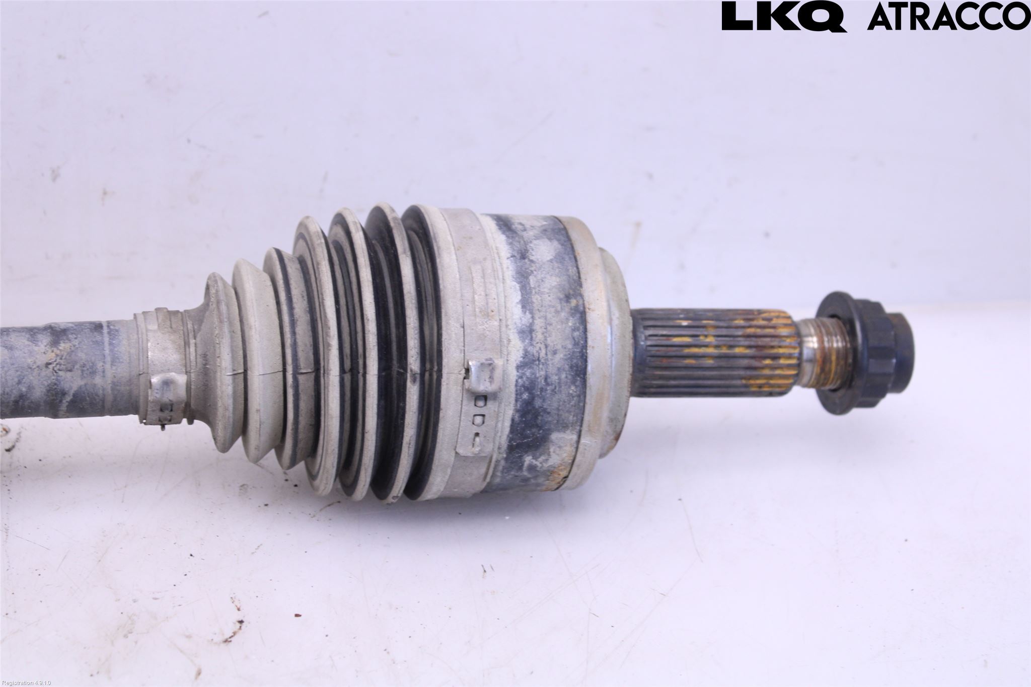 Toyota C-HR 16-23 Drivaxel Fram Vänster