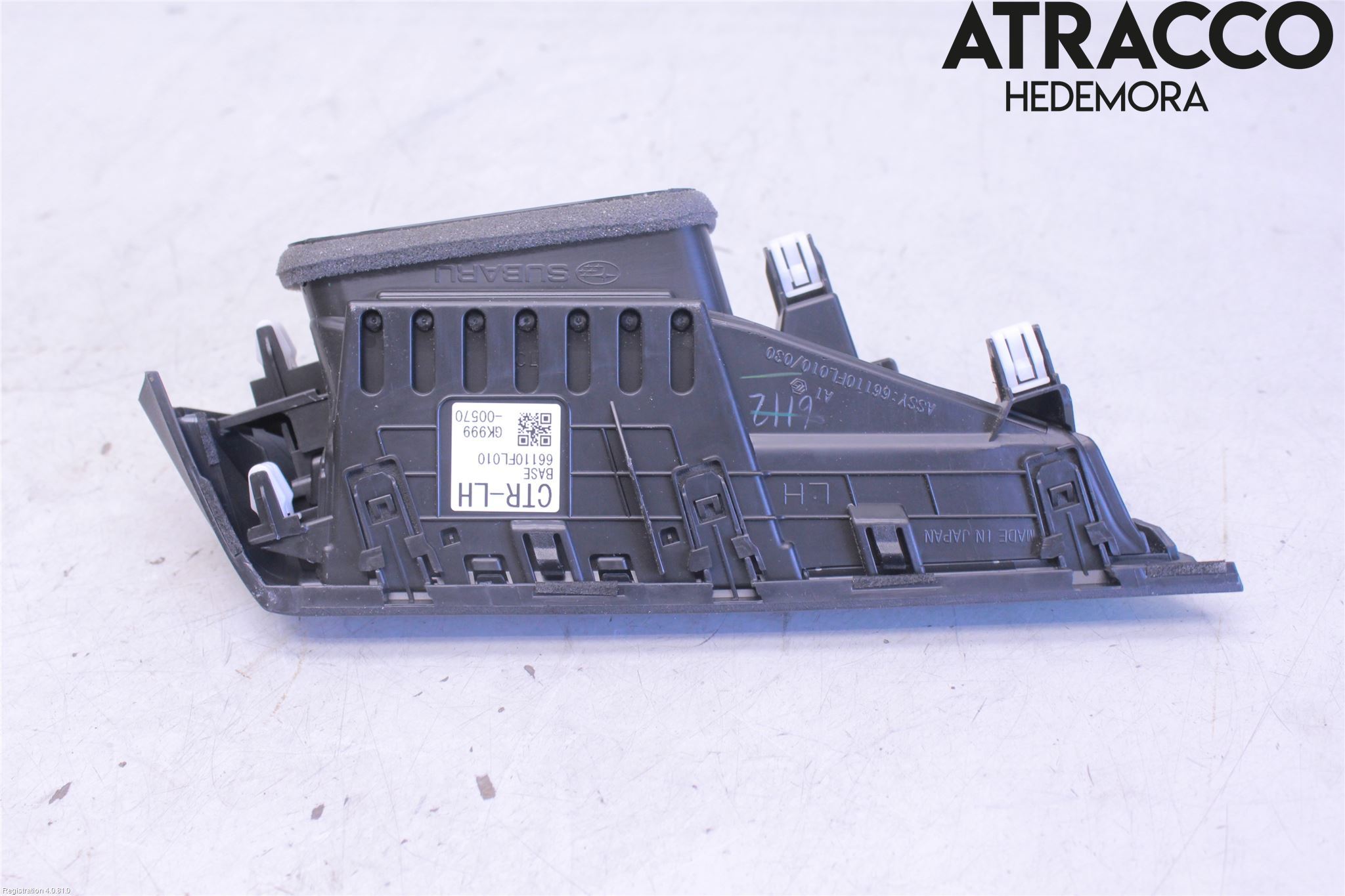 Subaru IMPREZA V 18- Defrosterkanal-Munstycke