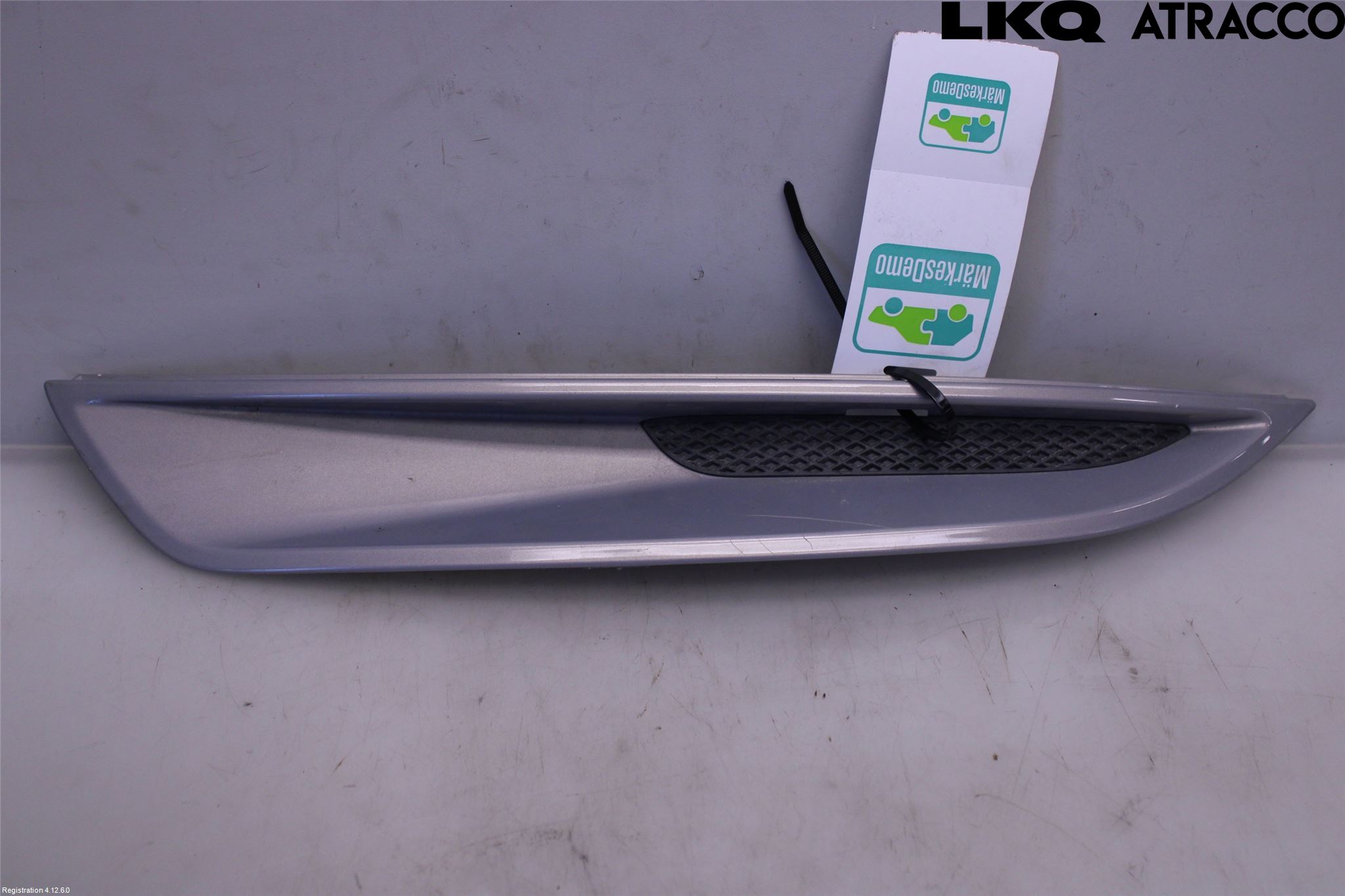 Ford KUGA 08-12 Grilldel Vänster