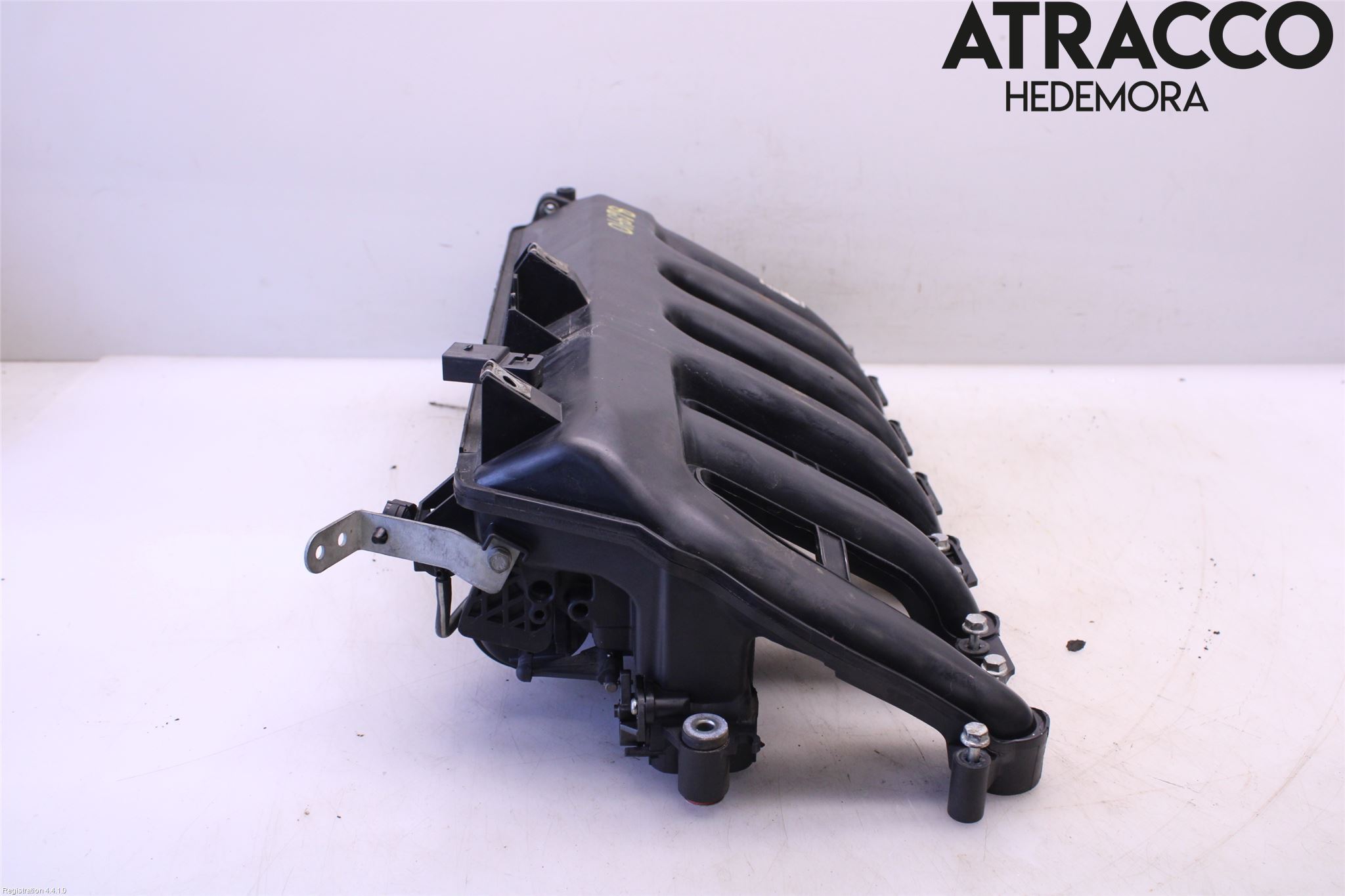 BMW 7 E65/66    00-08 Grenrör Insug