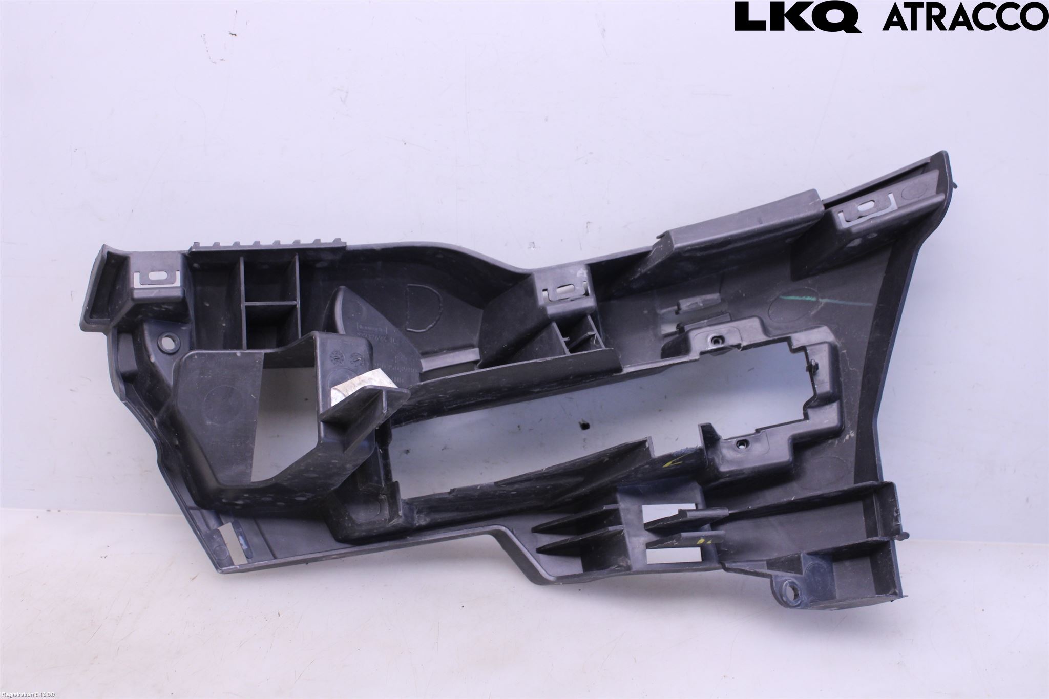 Citroen C3 10-17 Stötfångarfäste Fram Hö