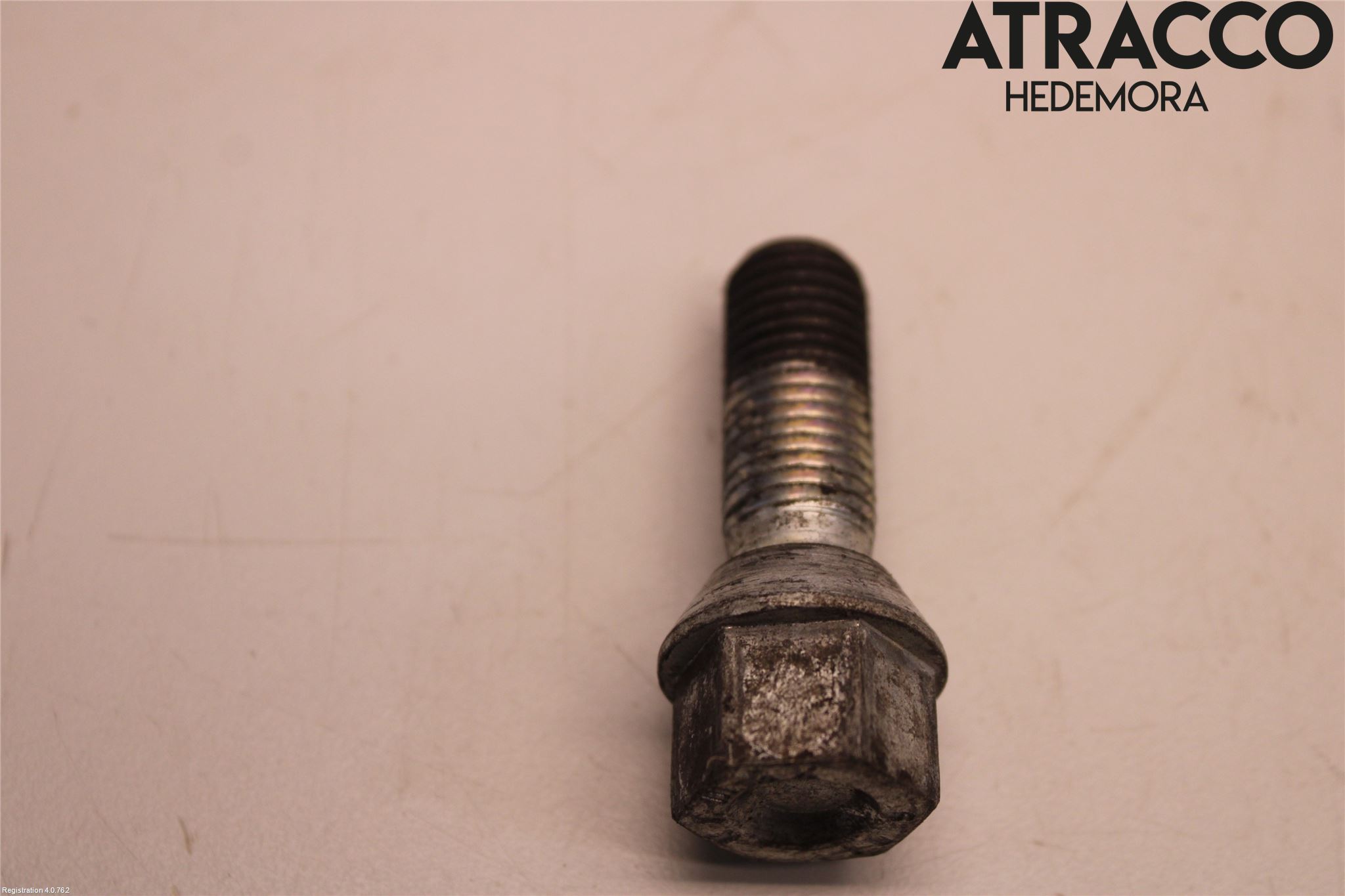 BMW 3 E30 83-94 Hjulmutter-Bult-Sats