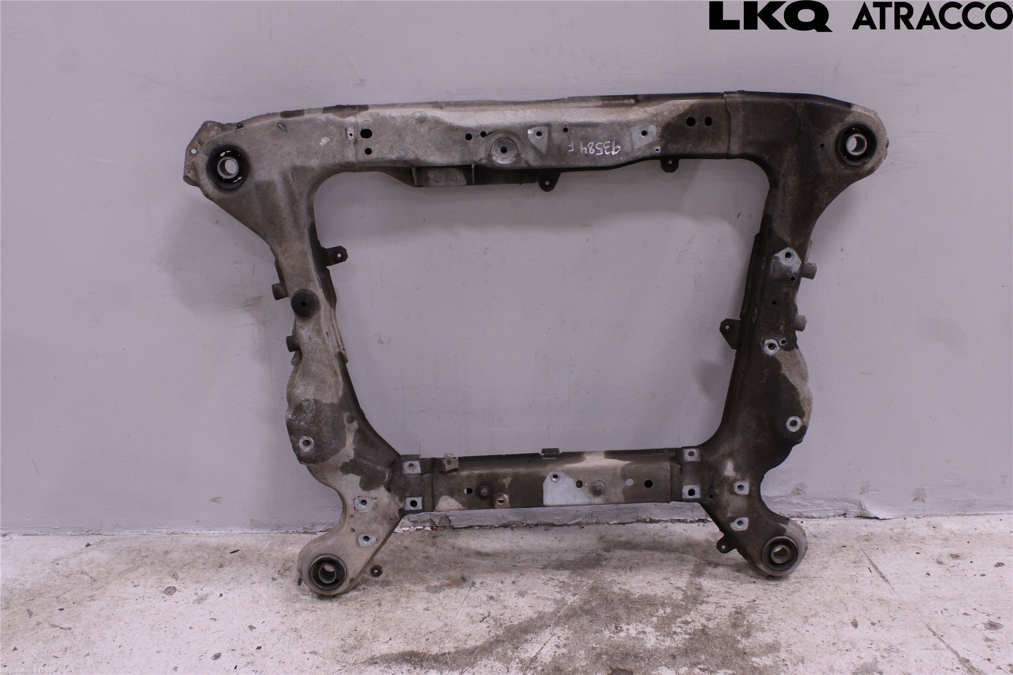 Volvo XC70 05-07 Framvagnsbalk