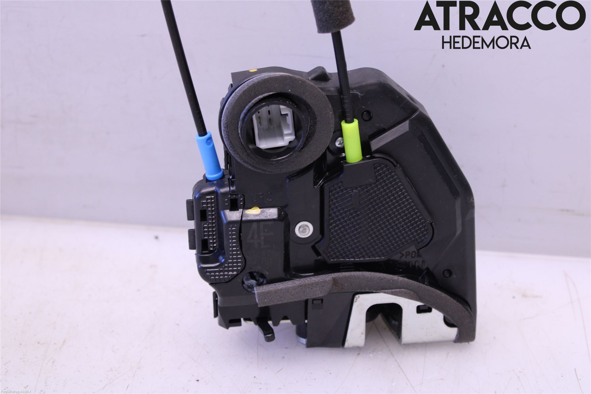 Toyota COROLLA 19- Låskista-Dörrlås