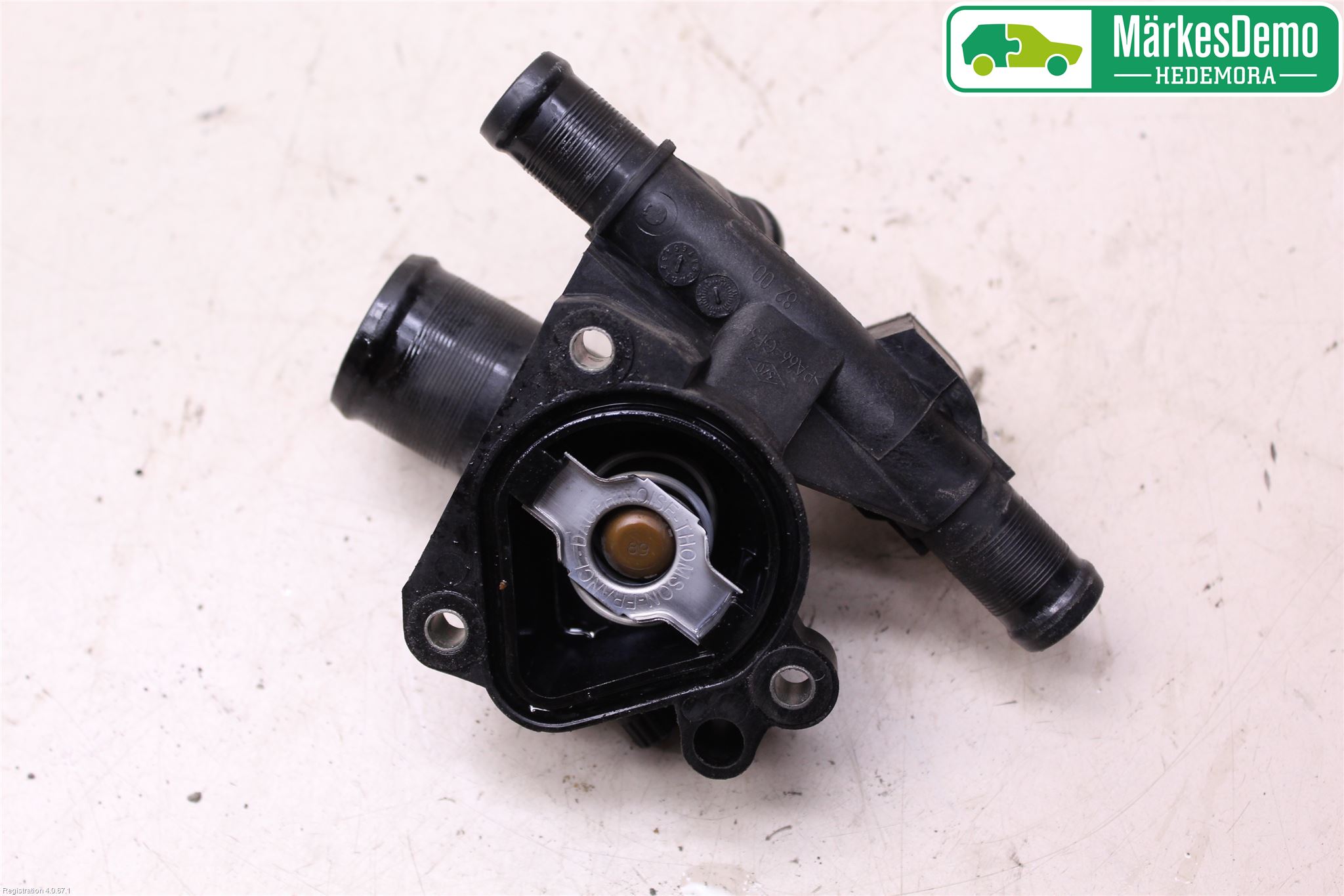 Nissan QASHQAI+2  10-14 Termostathus-Lock