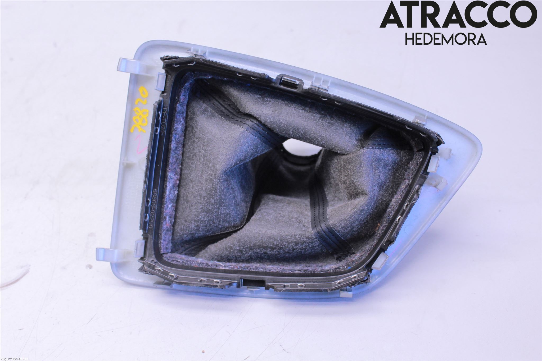 Toyota AURIS 13-19 Växelspaksdamask