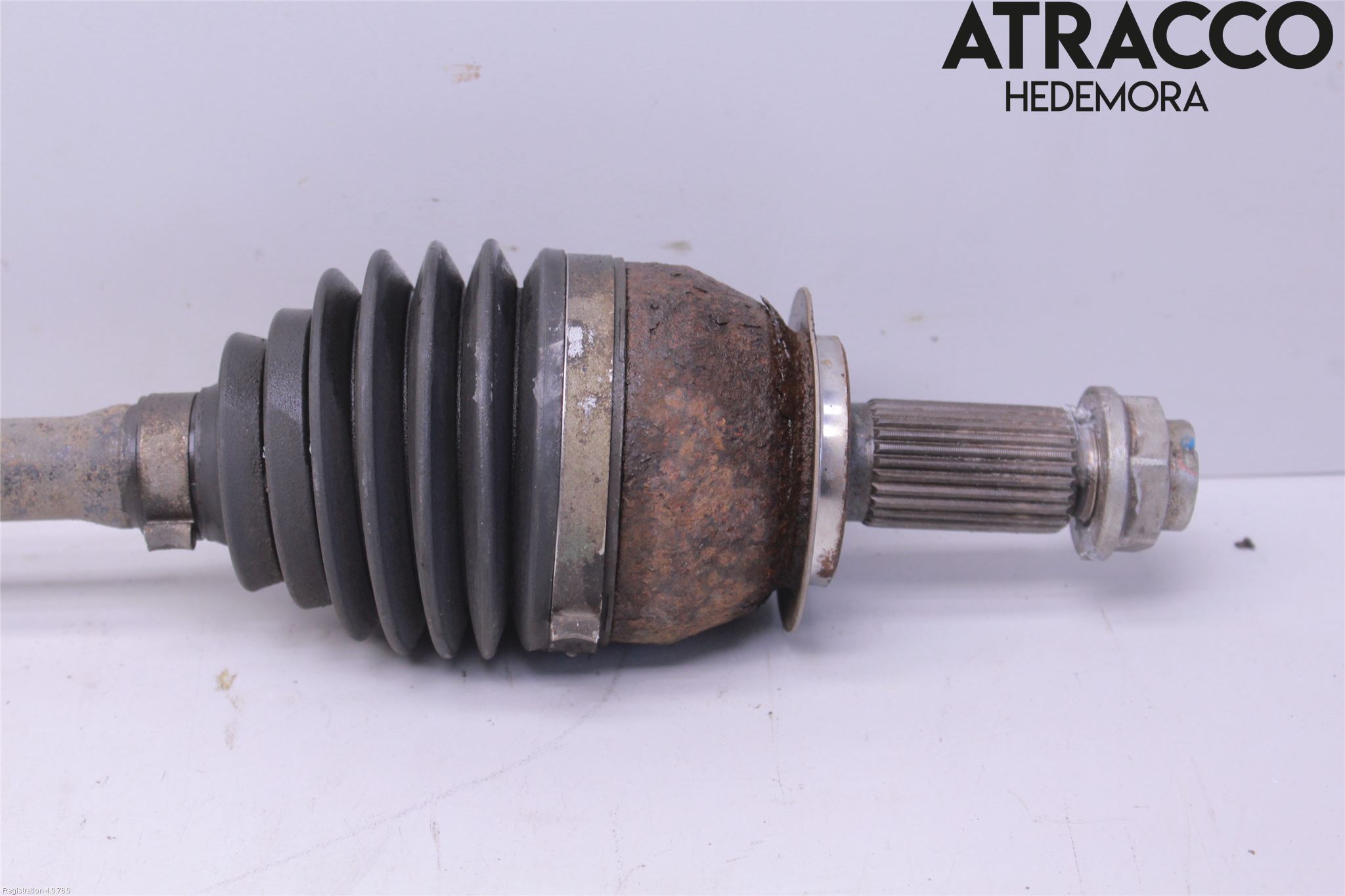 Subaru FORESTER SH  08-13 Drivaxel Fram Vänster