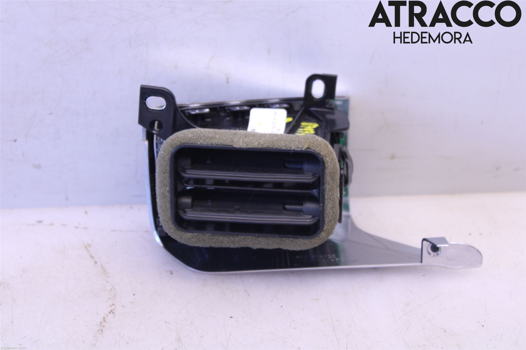 Porsche PANAMERA 09- Defrosterkanal-Munstycke