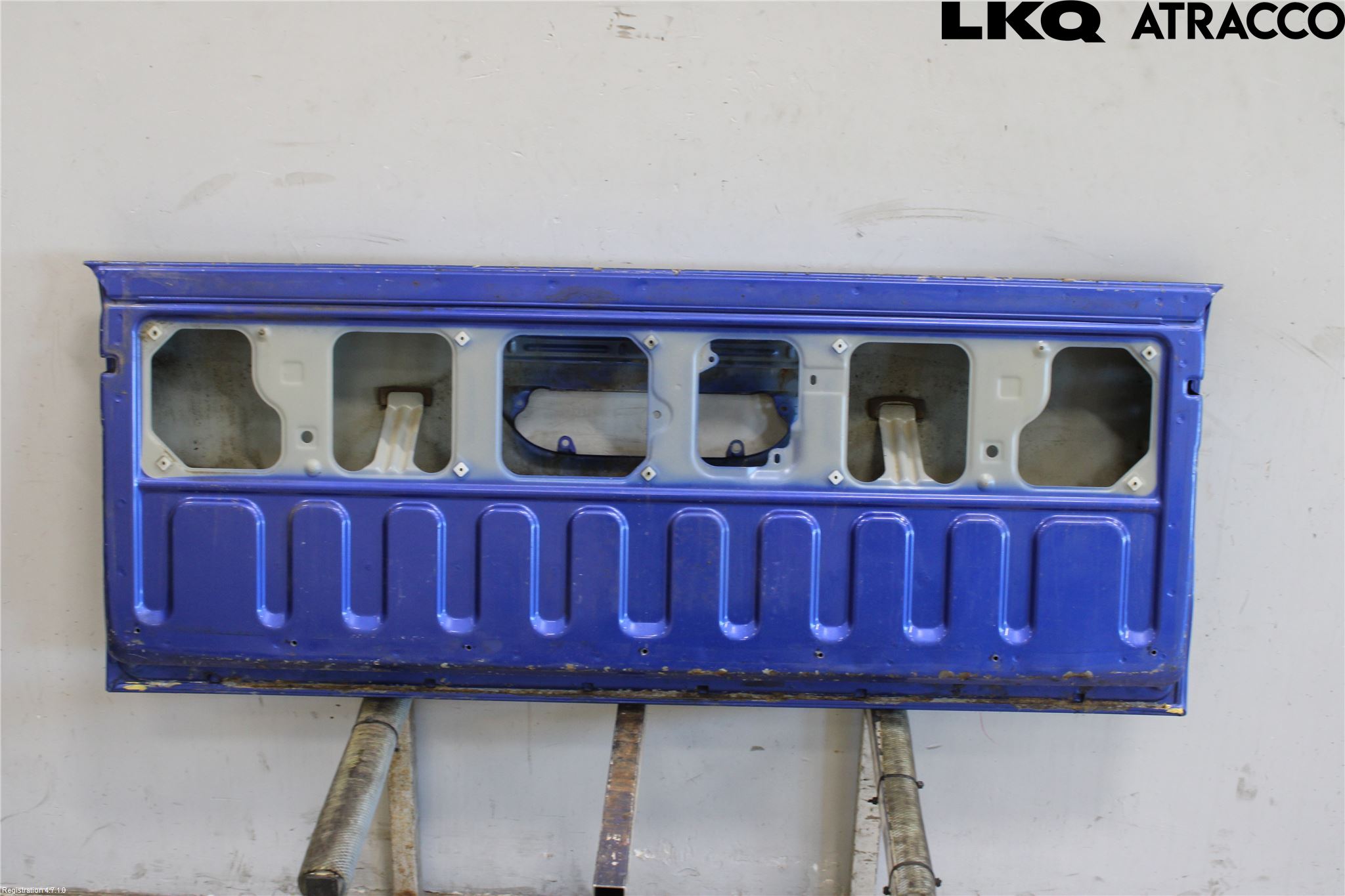 Toyota HILUX 16- Flakläm