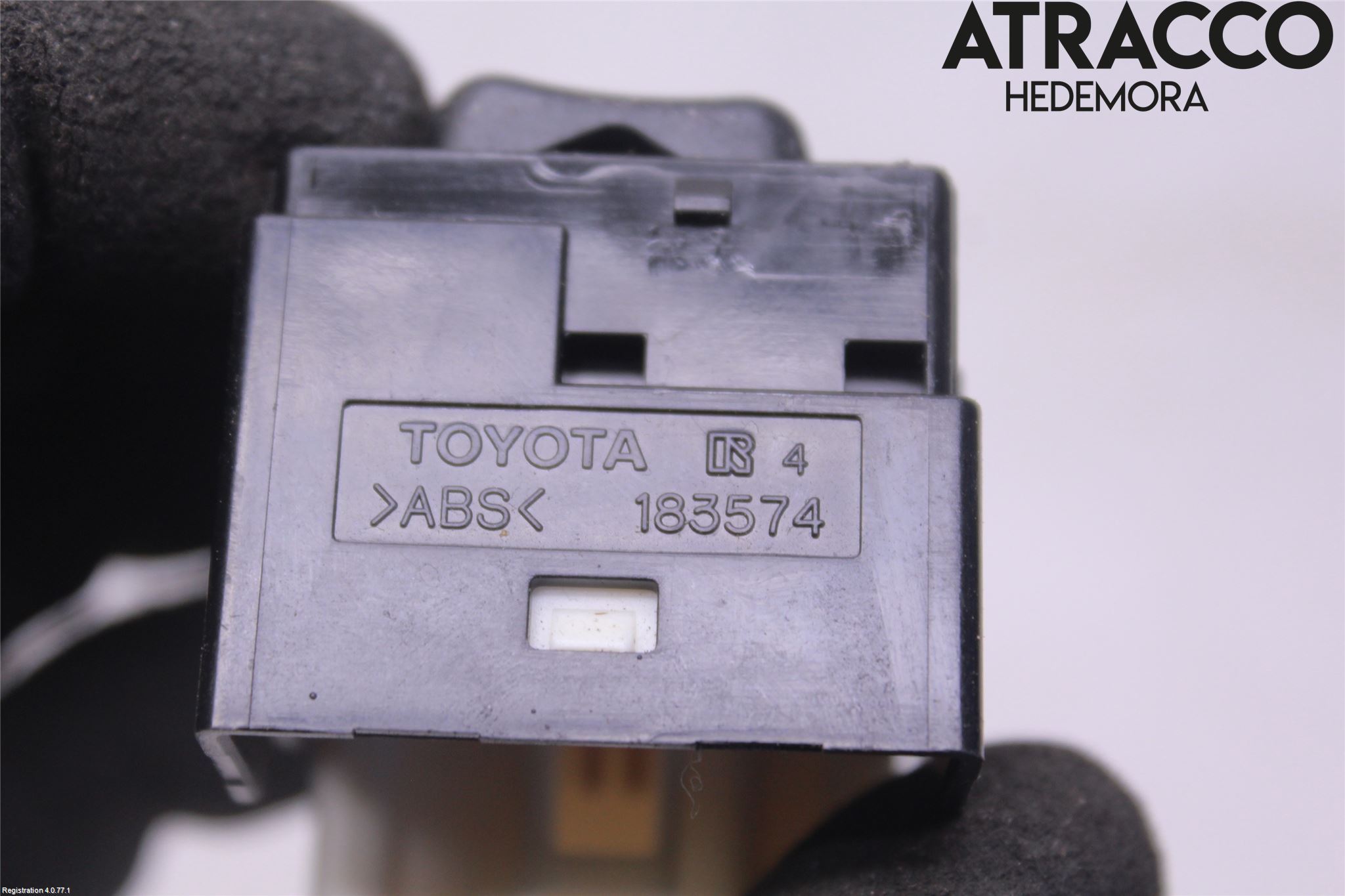 Toyota COROLLA VERSO 02-04 Strömställare Spegel