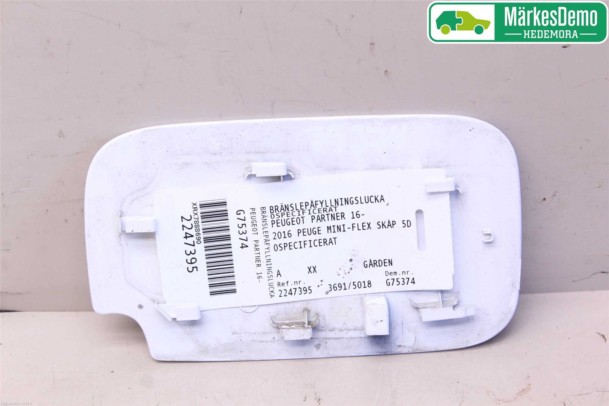 Peugeot PARTNER 16-18 Tanklucka