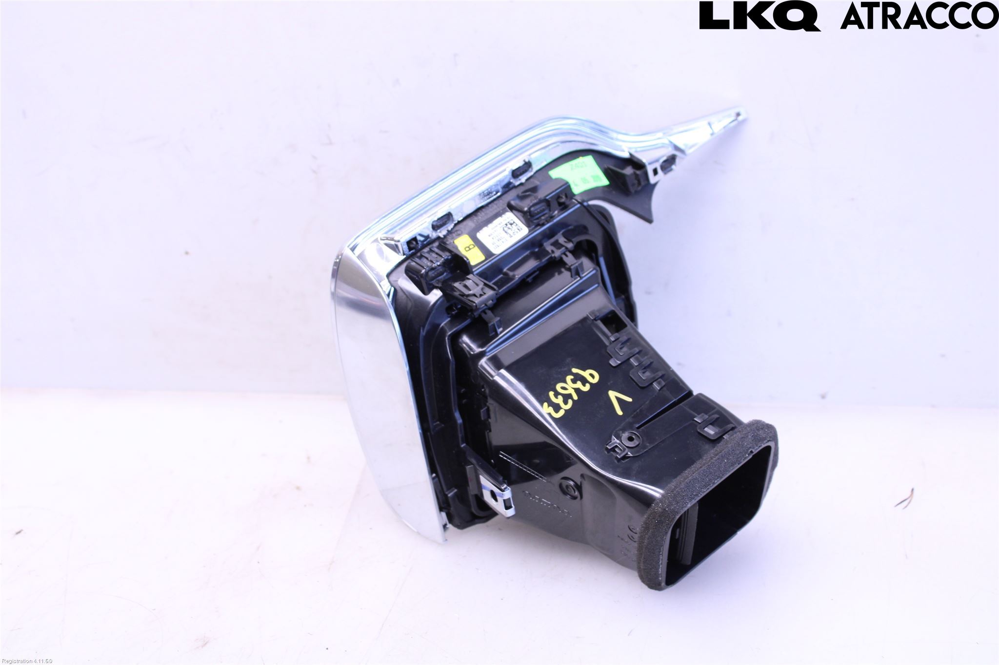 Volvo XC60 18- Defrosterkanal-Munstycke