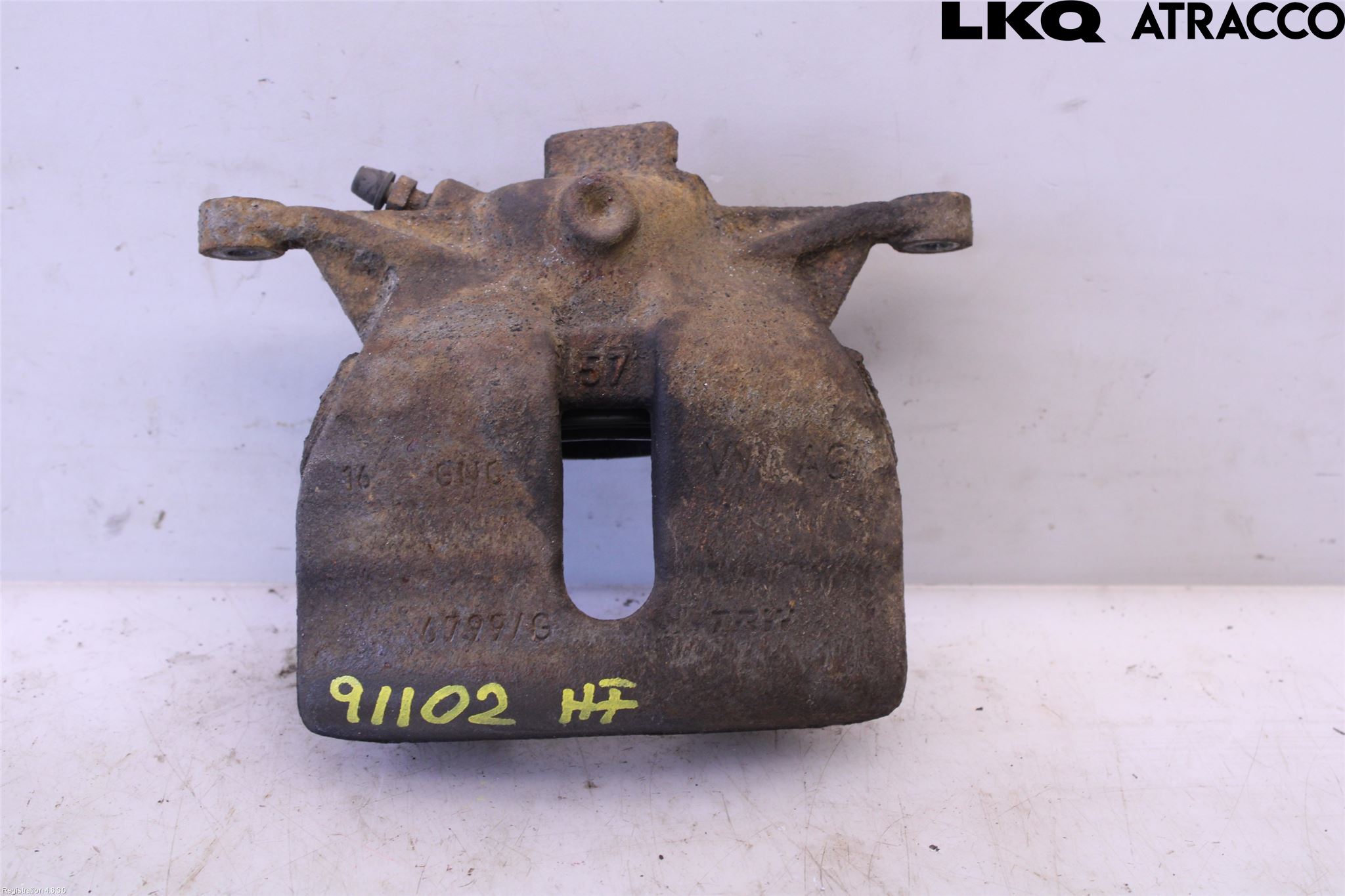 Volkswagen VW PASSAT 20-24 Bromsok Fram Höger