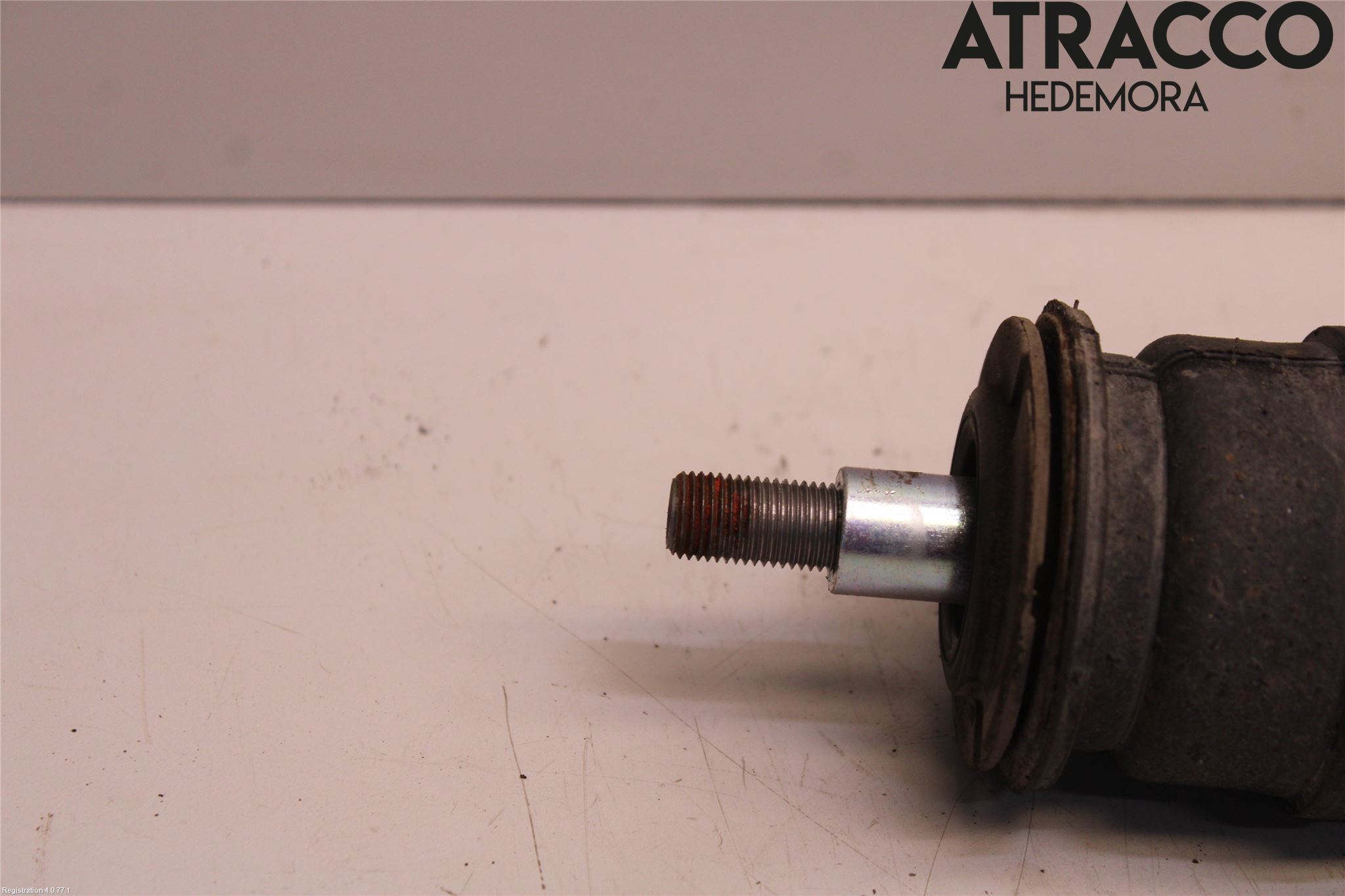 Toyota AURIS 10-12 Stötdämpare Bak