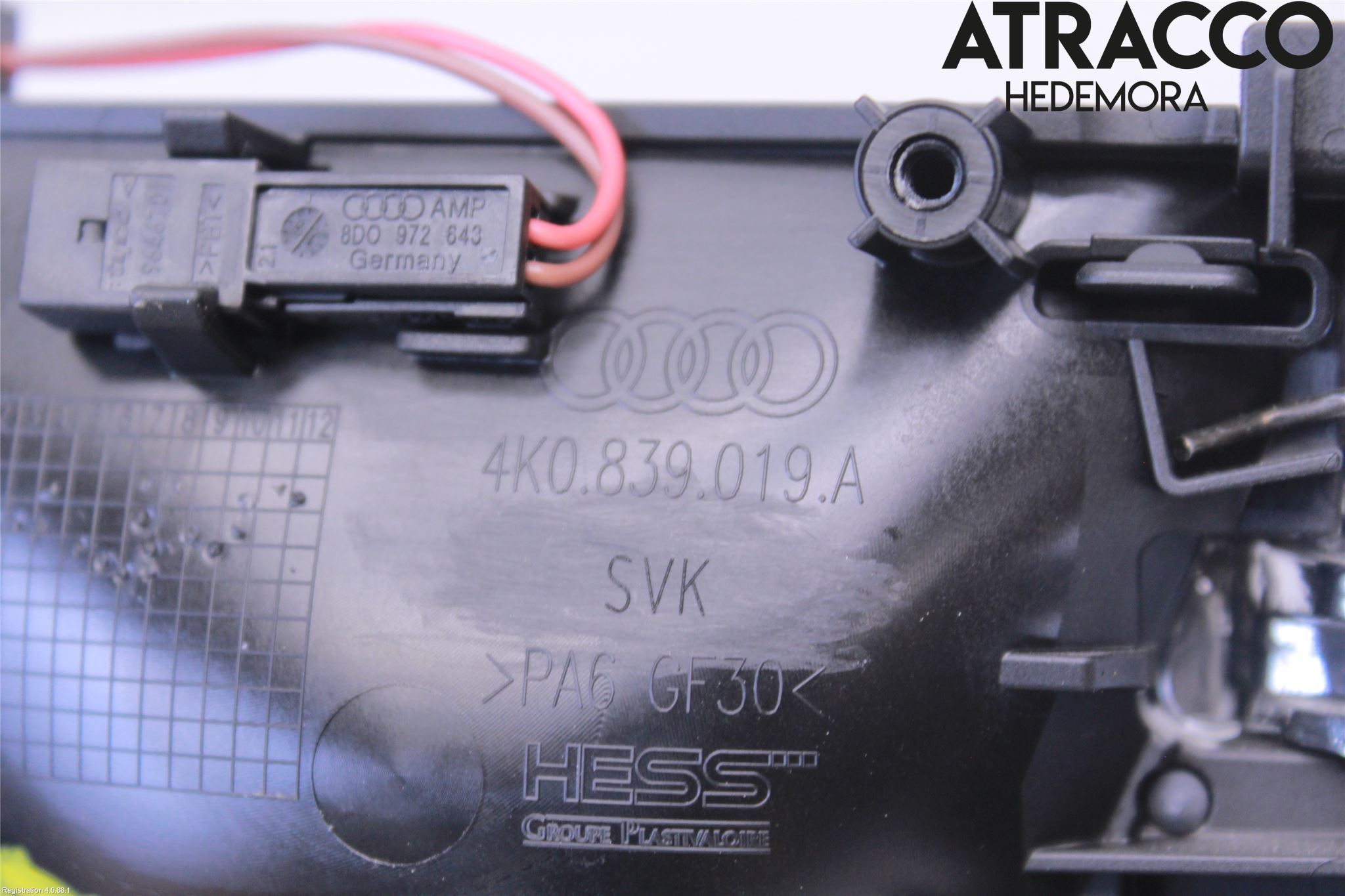 Audi A6 F2/C8 19- Dörrhandtag Inre Vä