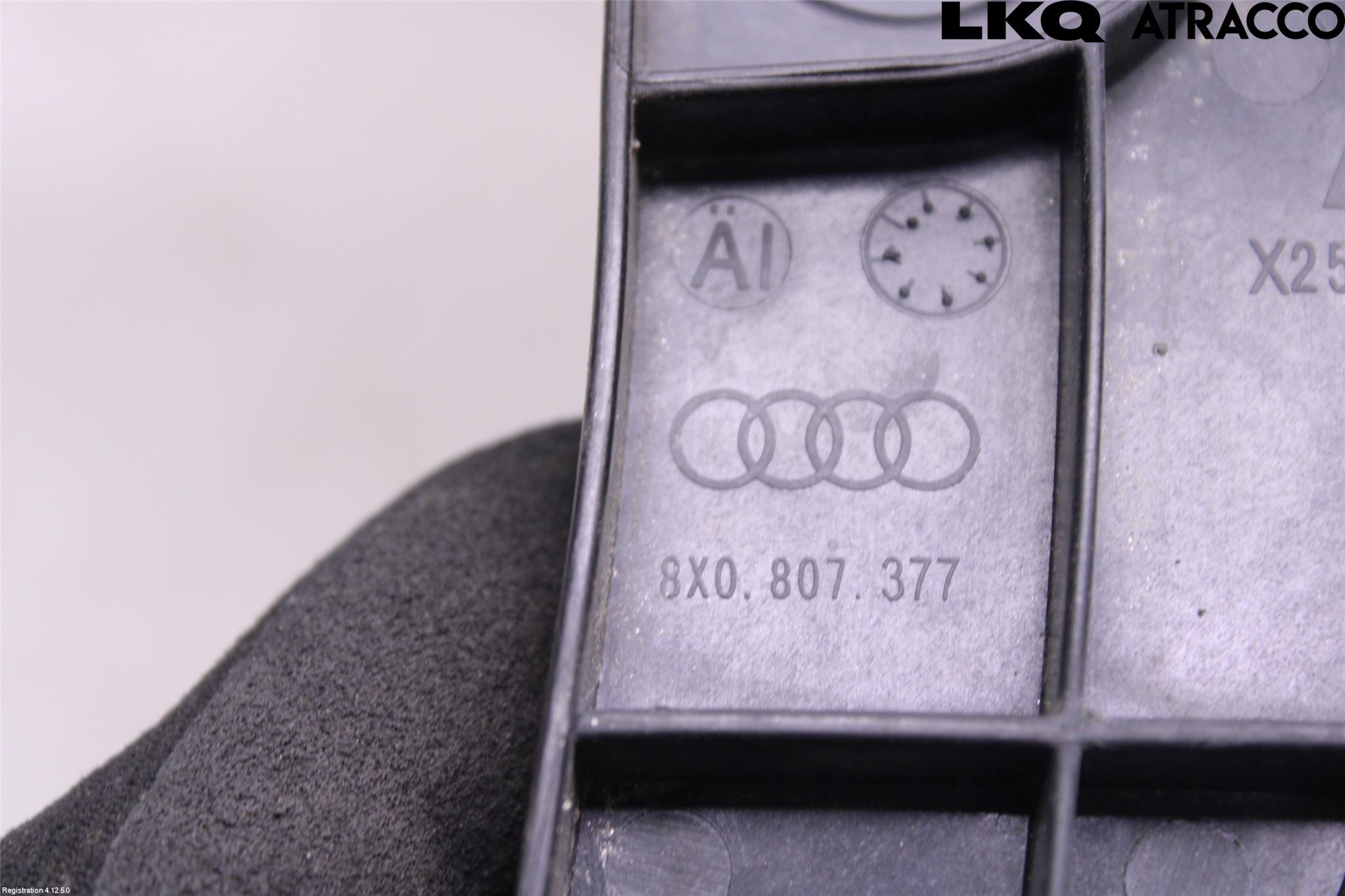Audi A1/S1 11-18 Stötfångarfäste Bak Vä