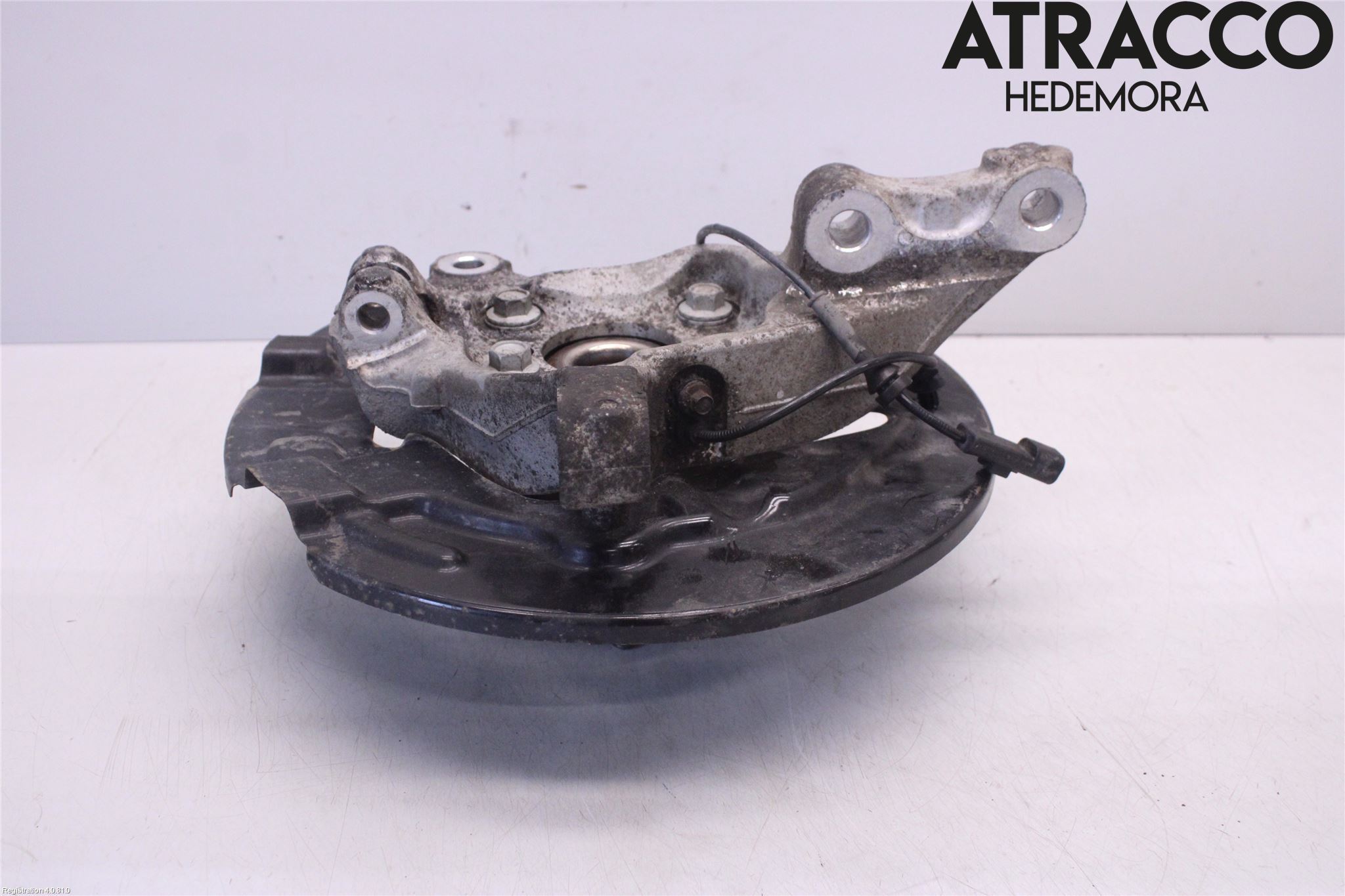 Ford MONDEO 15-22 Styrspindel Lagerhus Hö