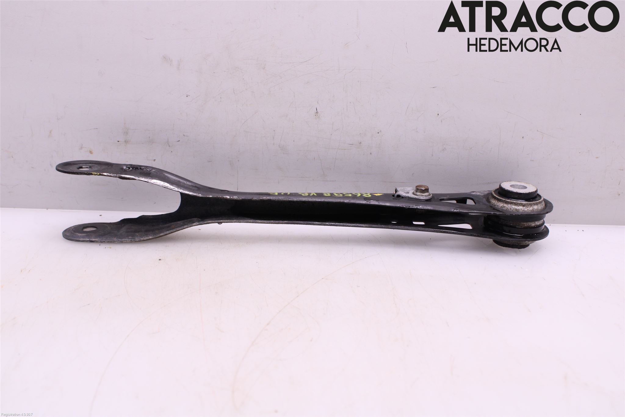 BMW 5 G30/G31/F90 17-23 Bärarm Bak Vänster