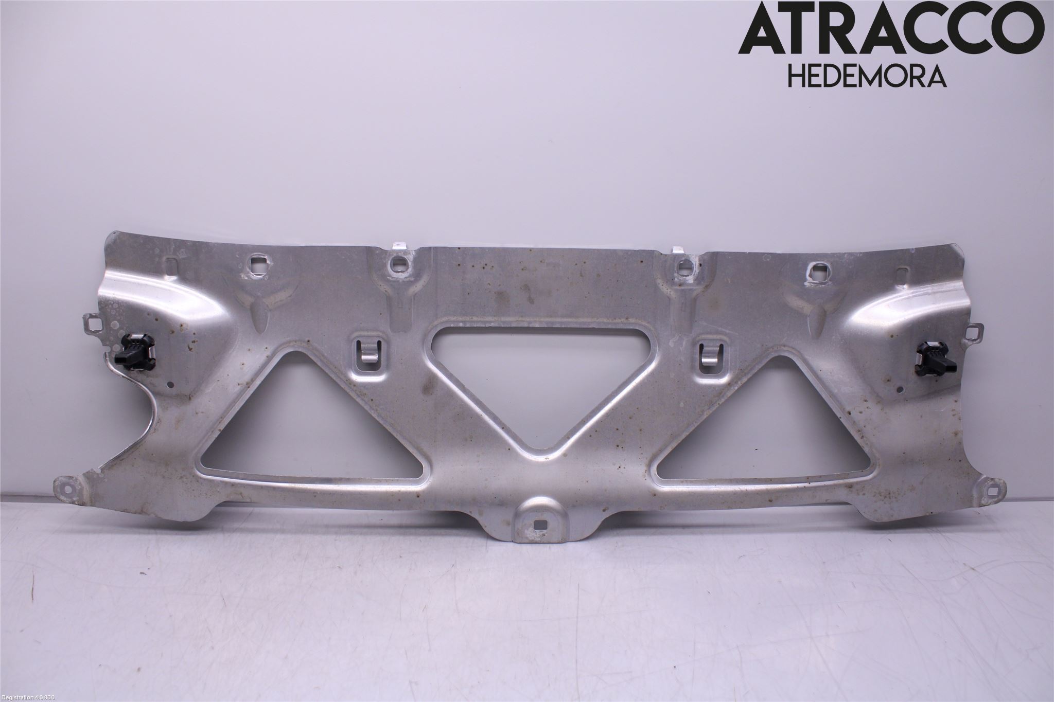 BMW 6 GT G32 18- Frontplåt