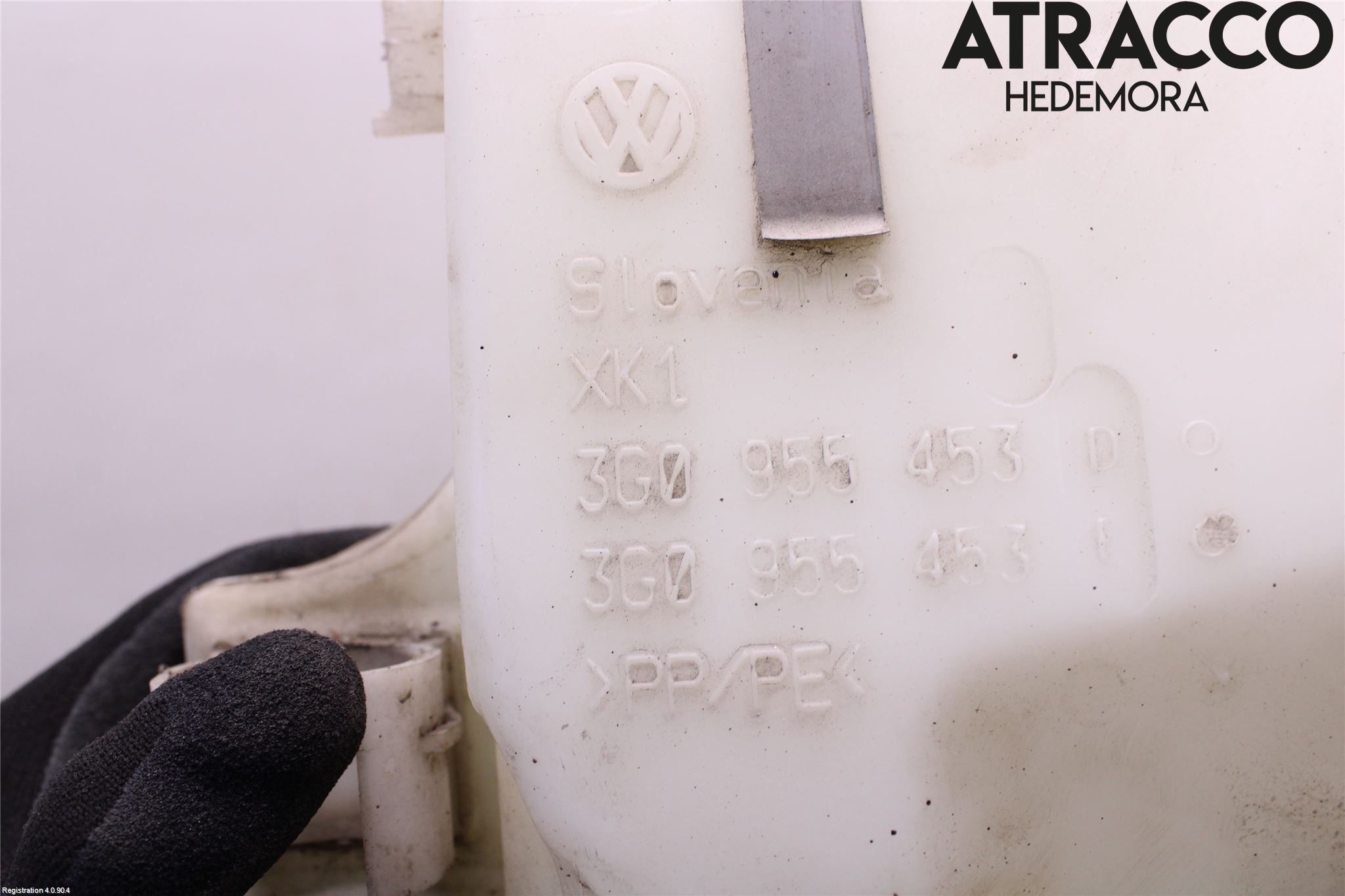Volkswagen VW PASSAT 15-19 Spolartank Vindruta-Strål