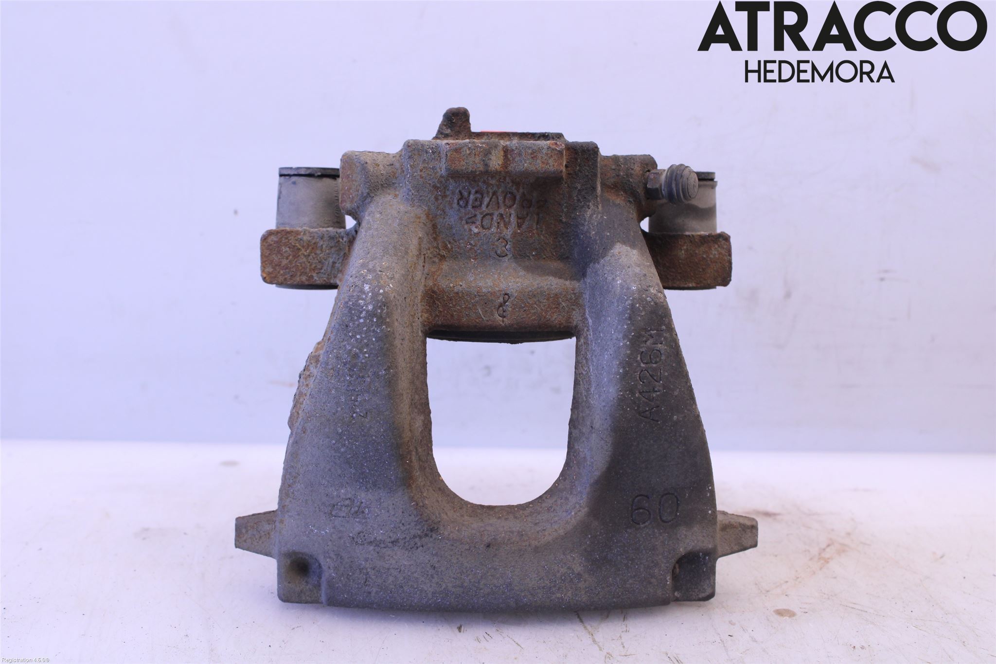 Jaguar F-PACE Bromsok Fram Höger