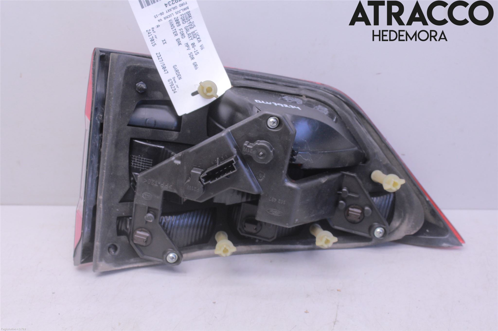 Ford GALAXY 06-15 Bakljus Lucka Vä