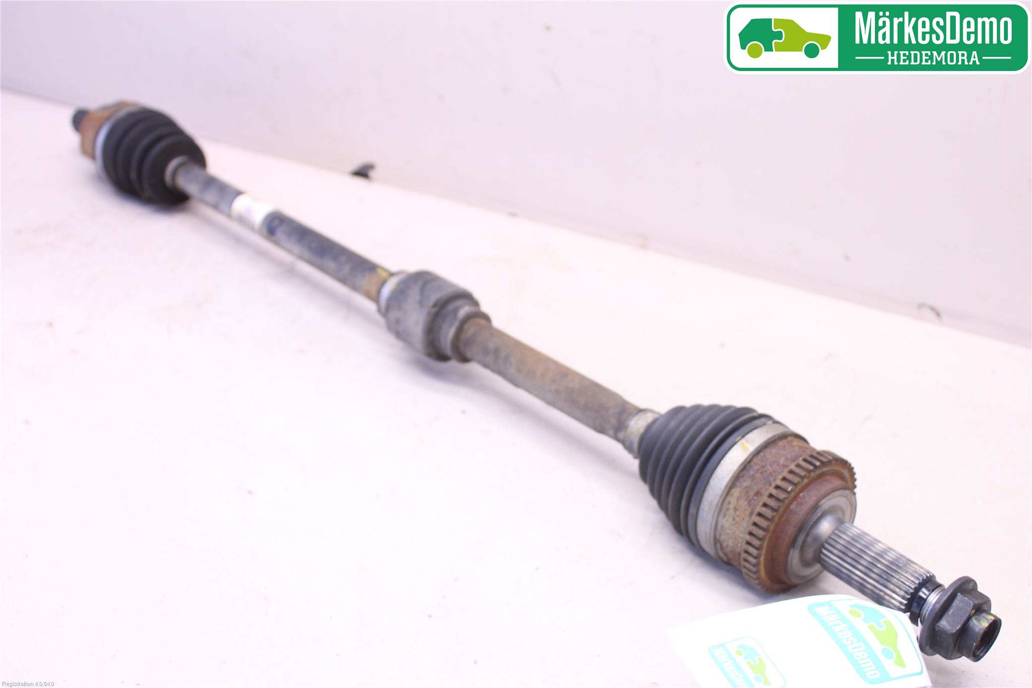 Kia VENGA 10-19 Drivaxel Fram Höger