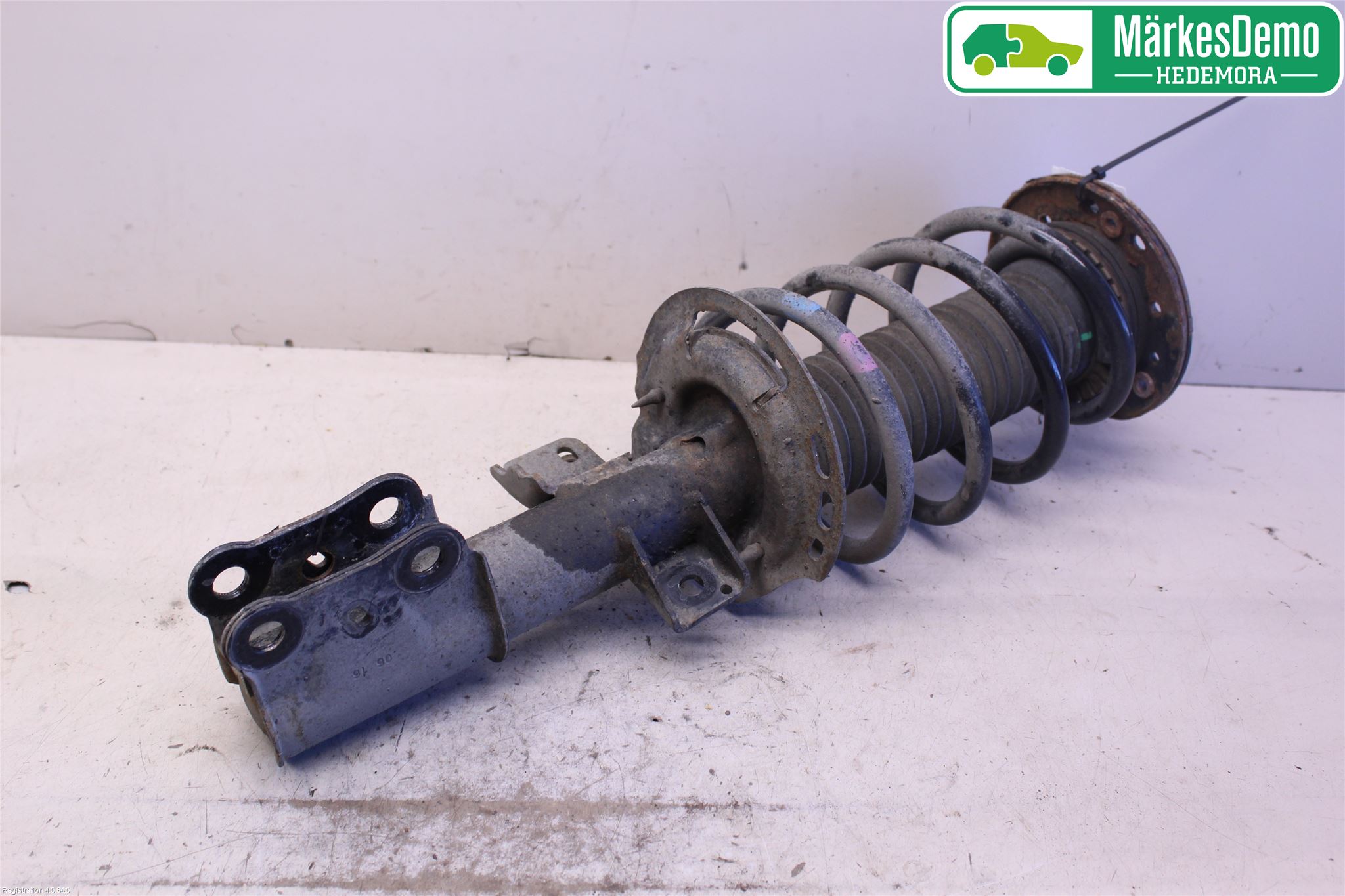 Ford MONDEO 15-22 Fjäderben Fram Vänster