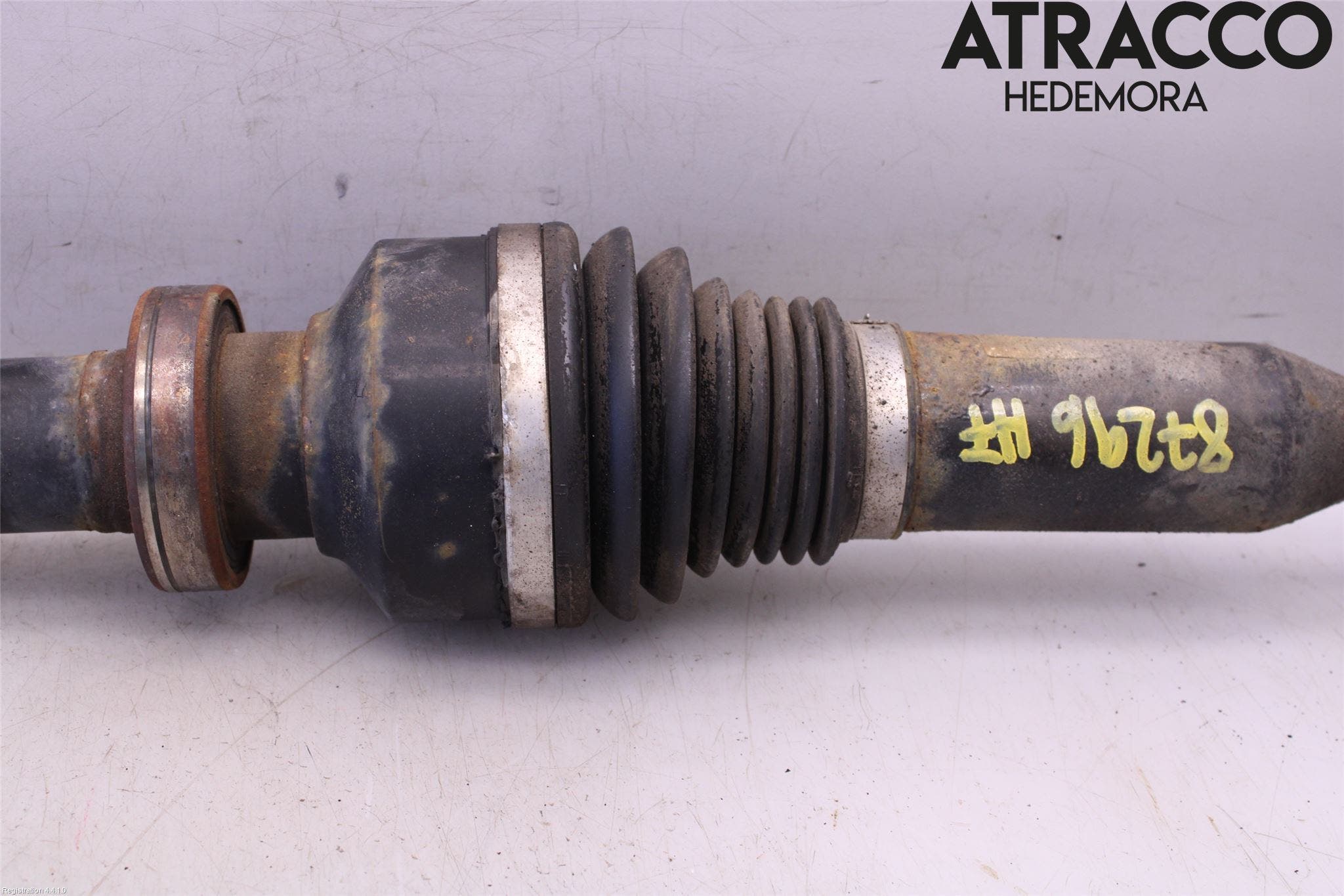 Volvo XC70 08-13 Drivaxel Fram Höger