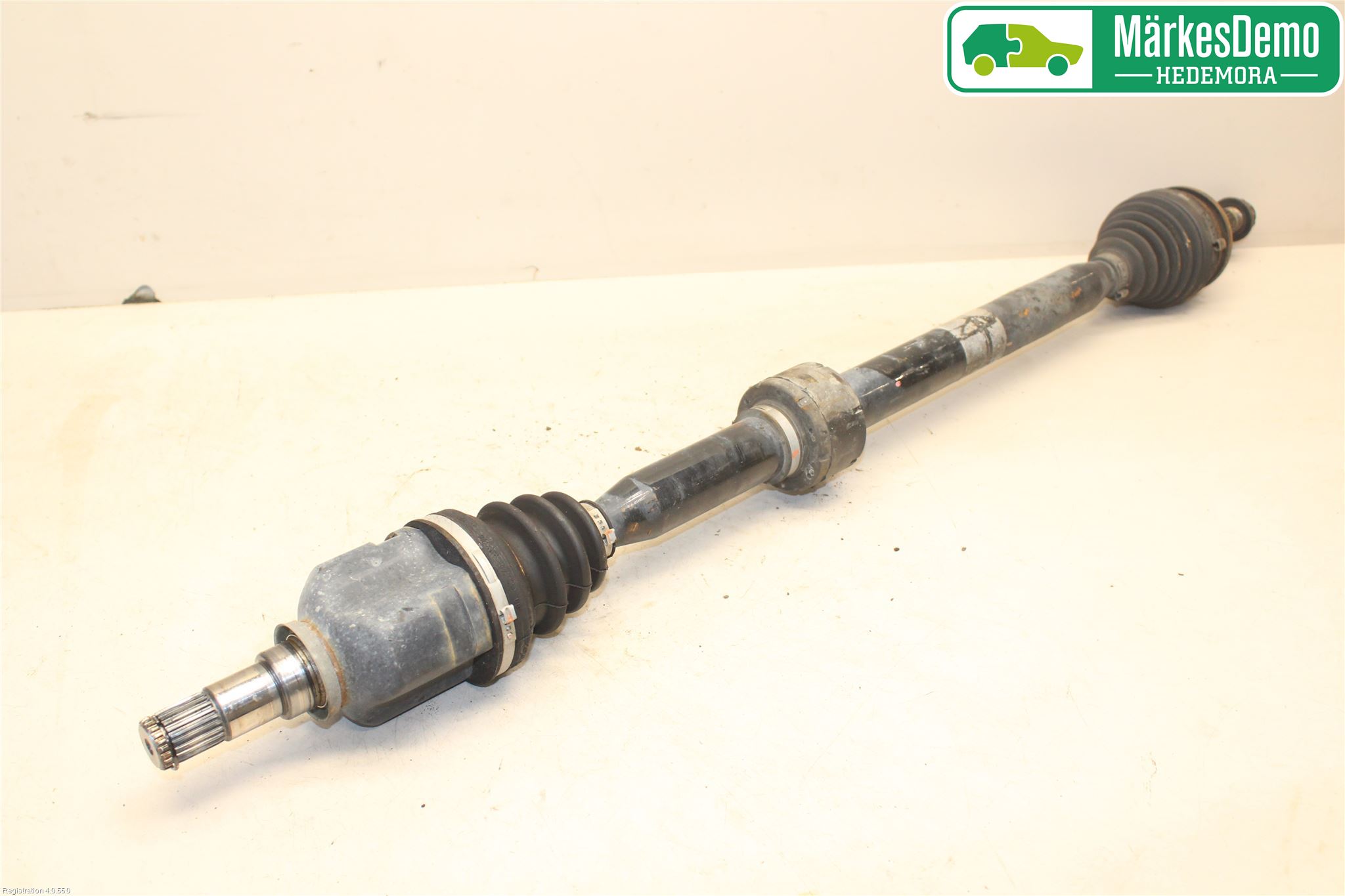Toyota AURIS 07-09 Drivaxel Fram Höger