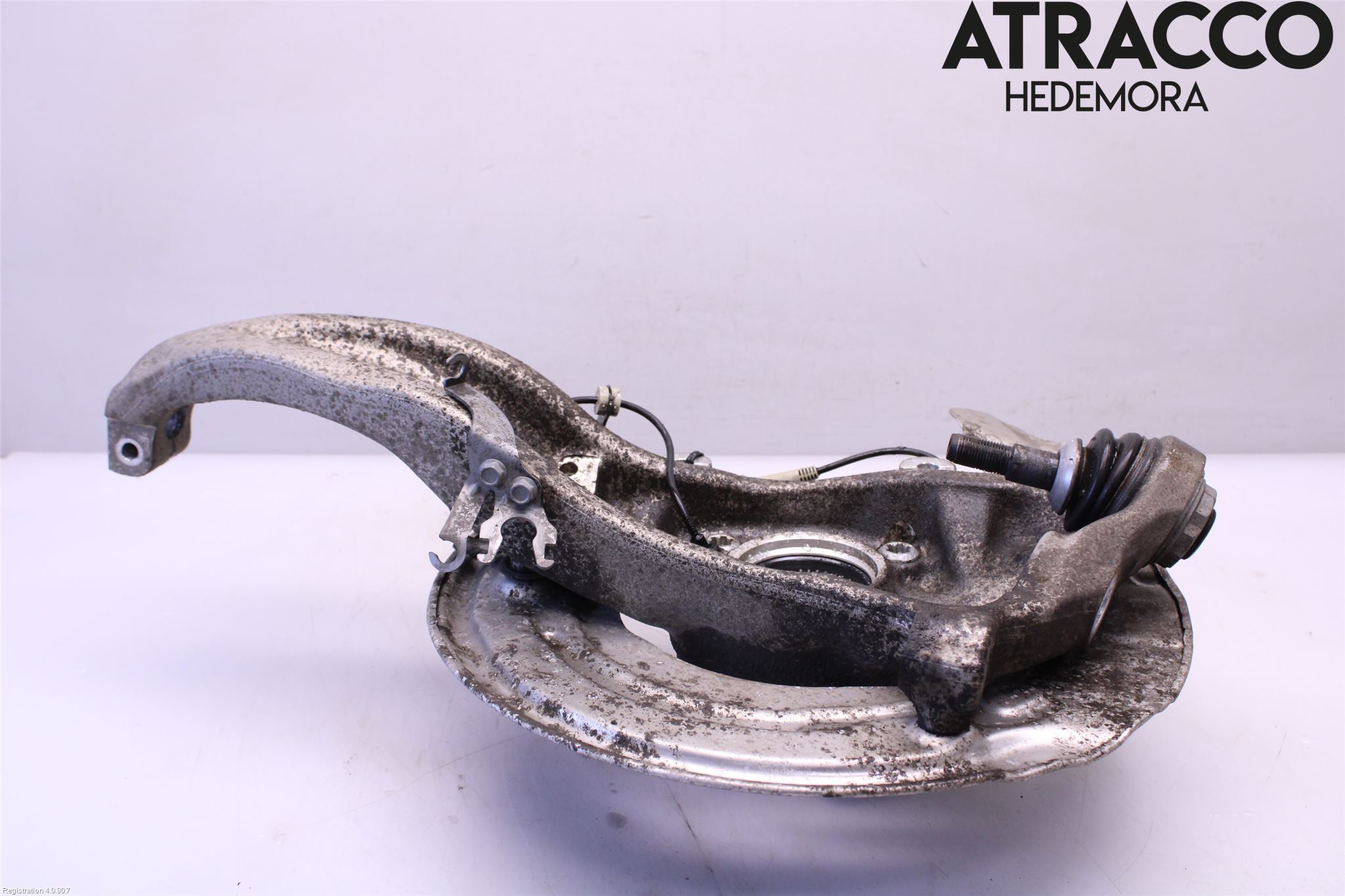 BMW 5 G30/G31/F90 17-23 Styrspindel Lagerhus Hö