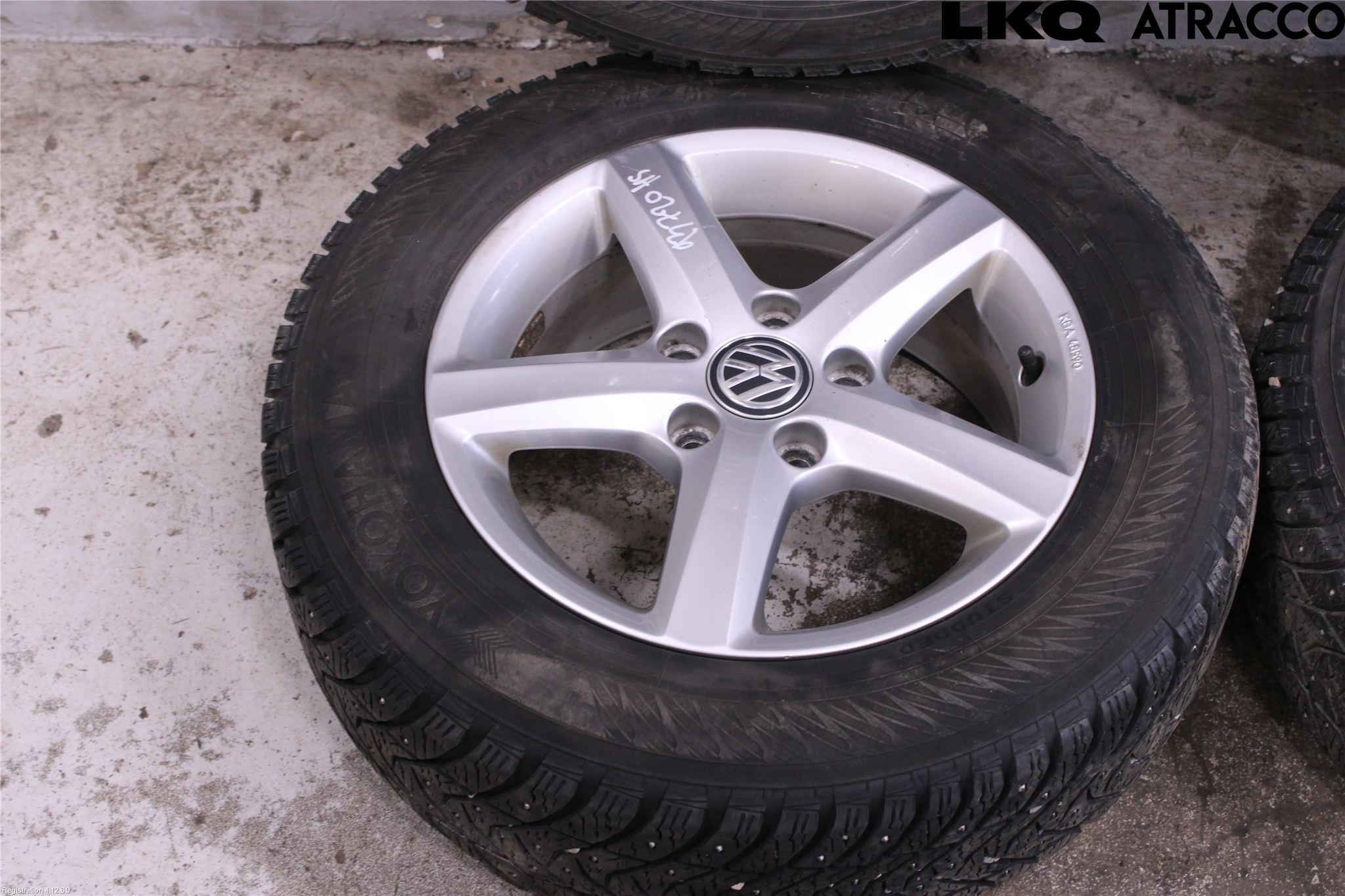 Volkswagen VW GOLF / E-GOLF VII 13-20 Vinterdäck Alumfälg 4St