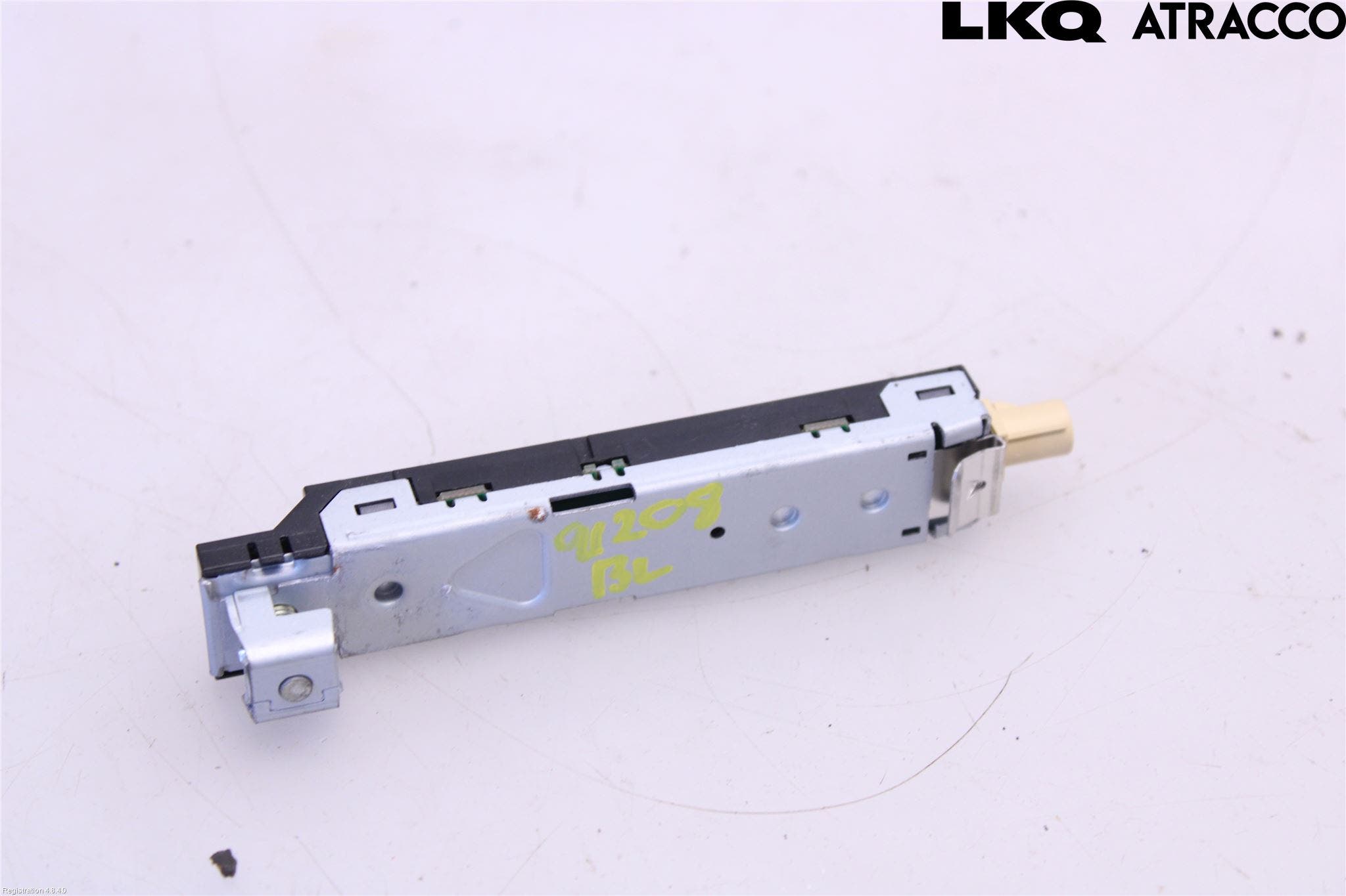 Volkswagen VW UP! / E-UP! Antennförstärkare