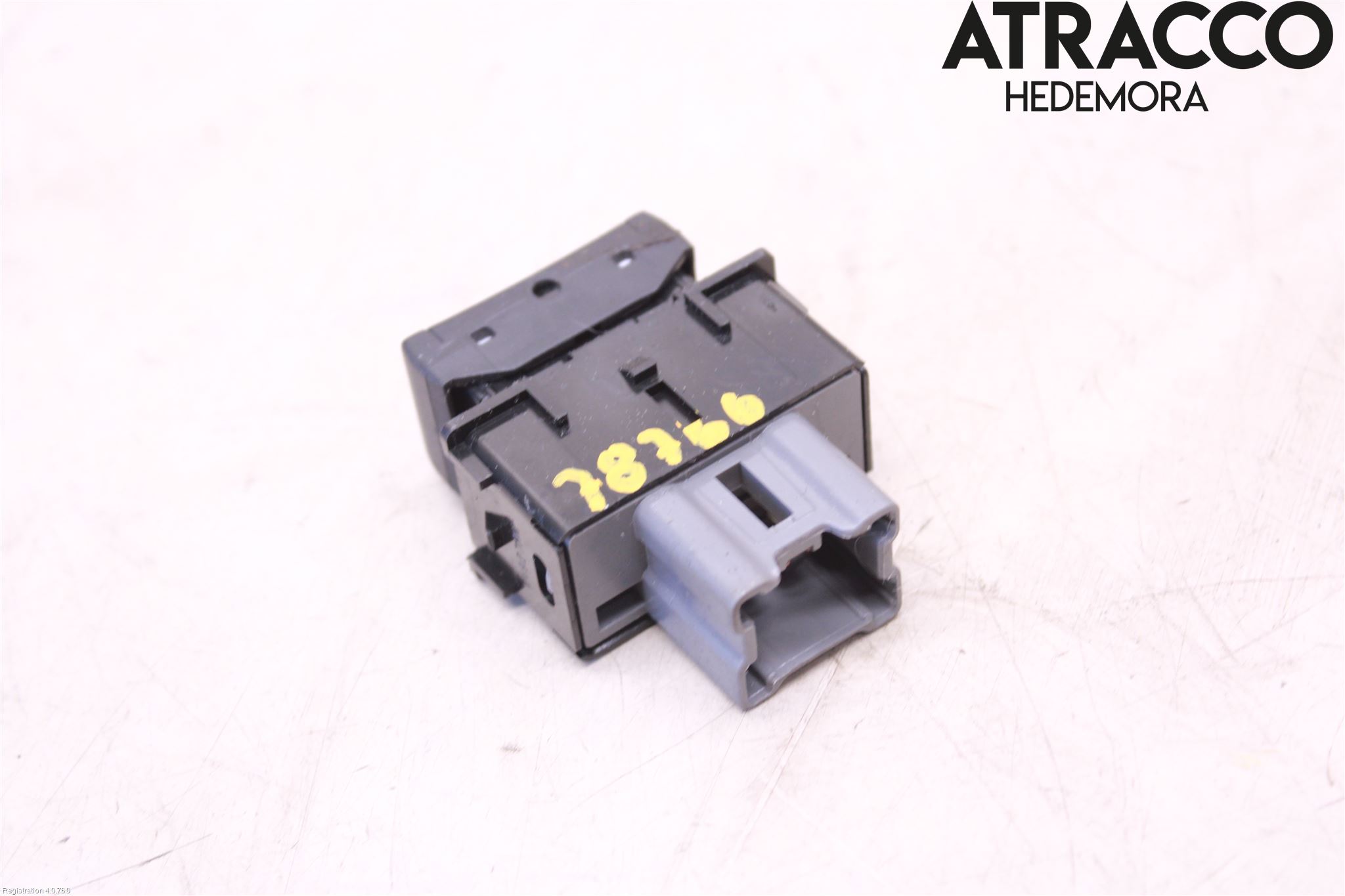 Nissan PULSAR Strömställare Stolvärme