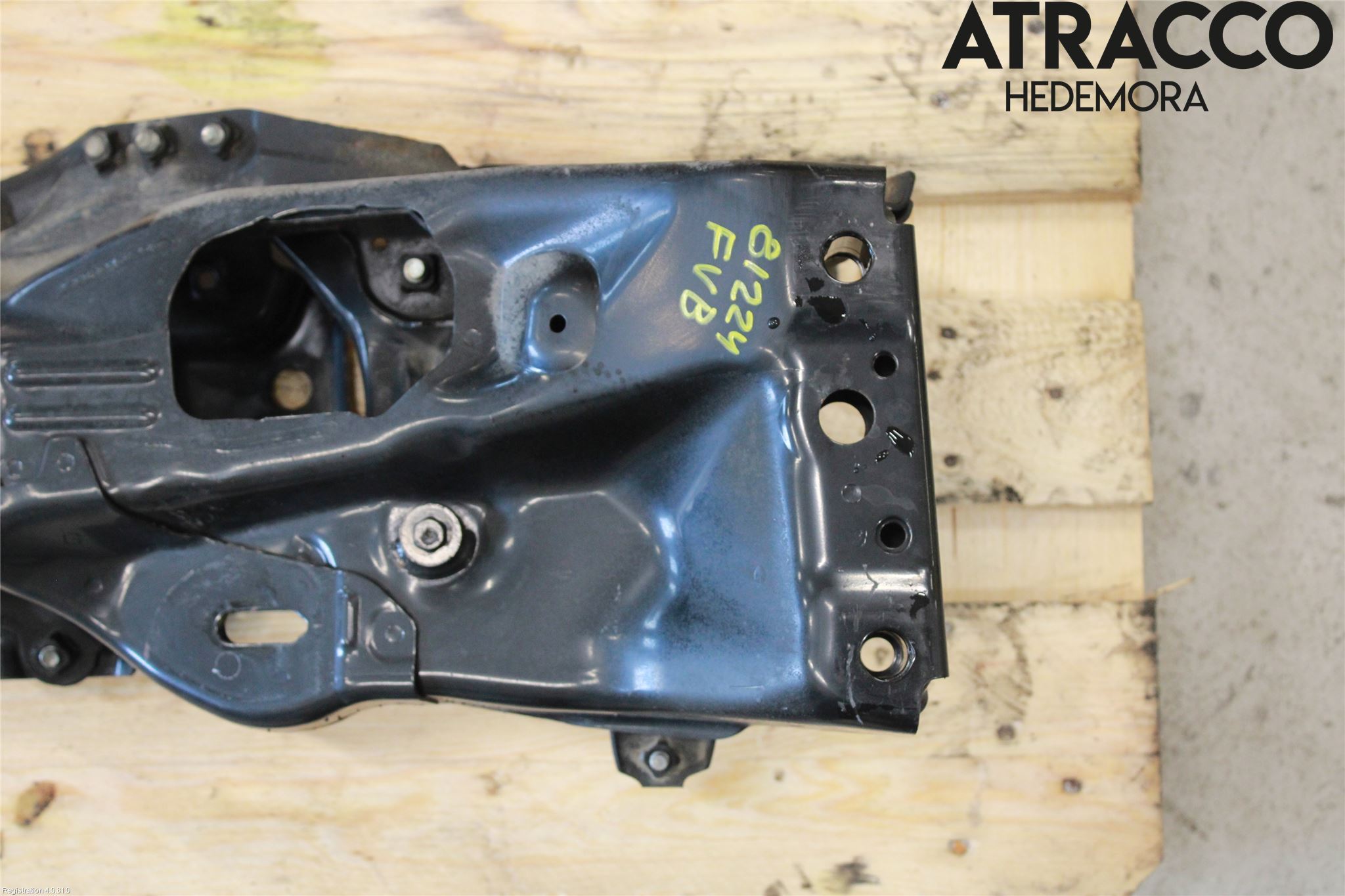 Subaru IMPREZA V 18- Framvagnsbalk