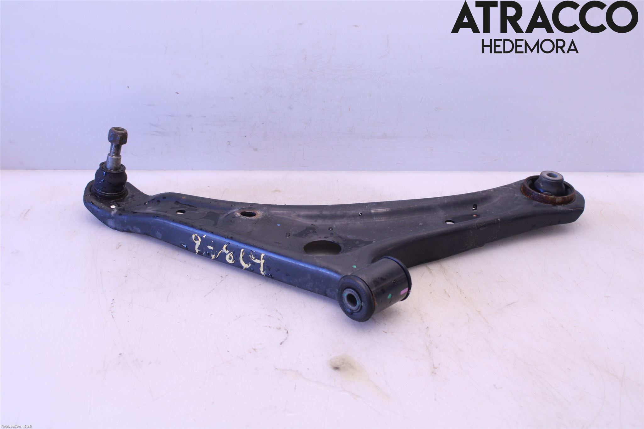 Mitsubishi SPACE STAR 13- Bärarm Fram Undre Hö