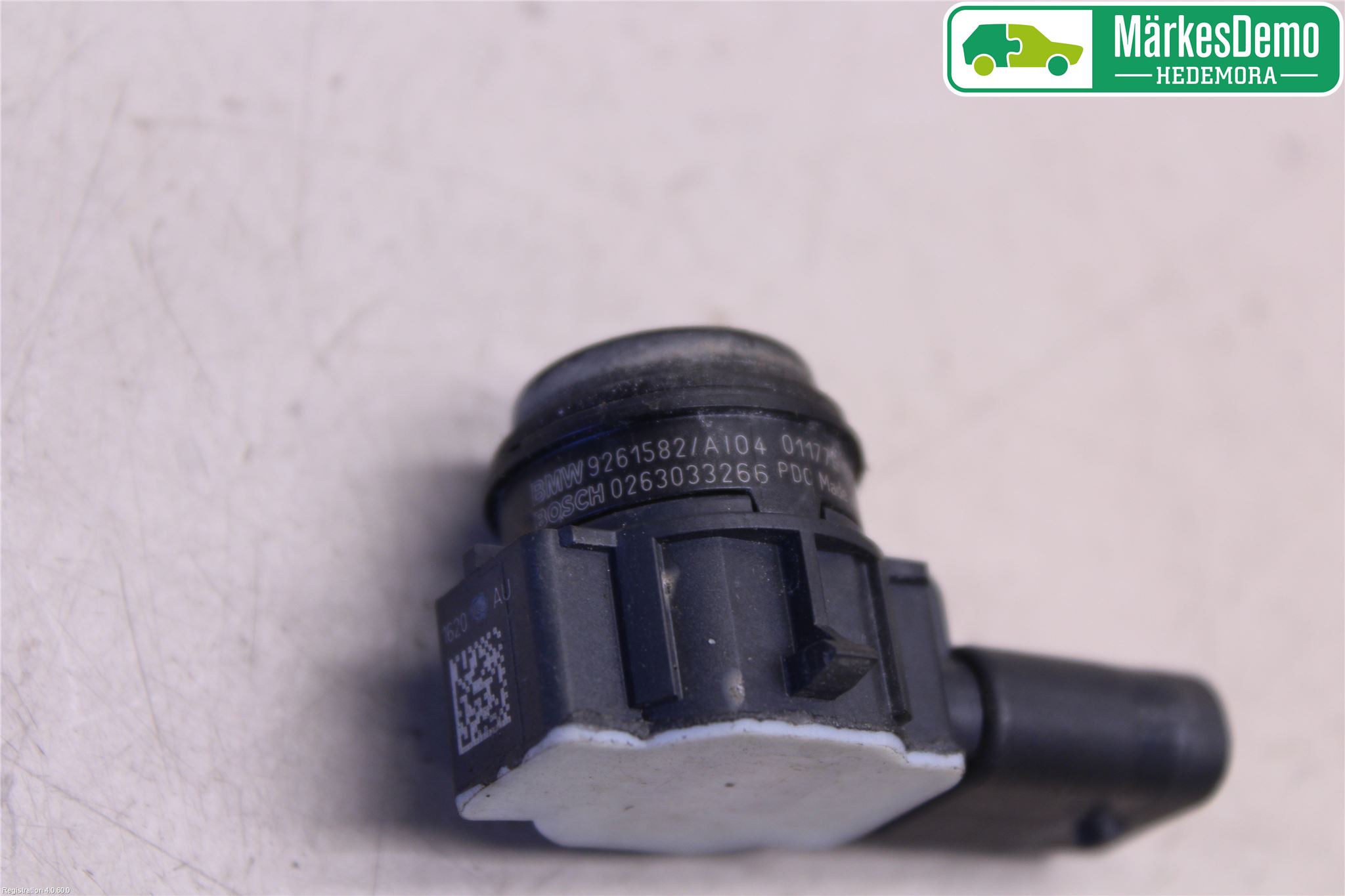 BMW 3 F30/F31/F80 12-19 Parkeringshjälp Frontsensor
