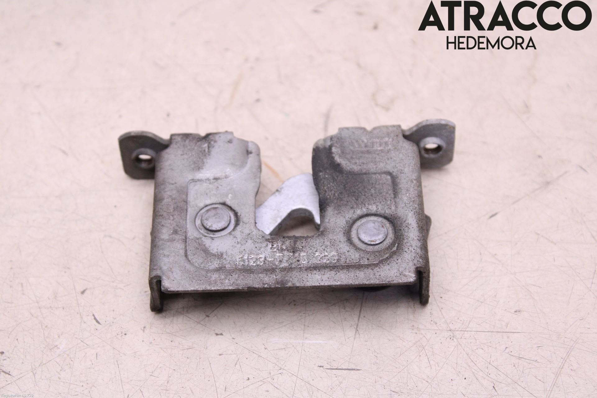 BMW 3 E90/91 SED/TOU 05-12 Huvlås