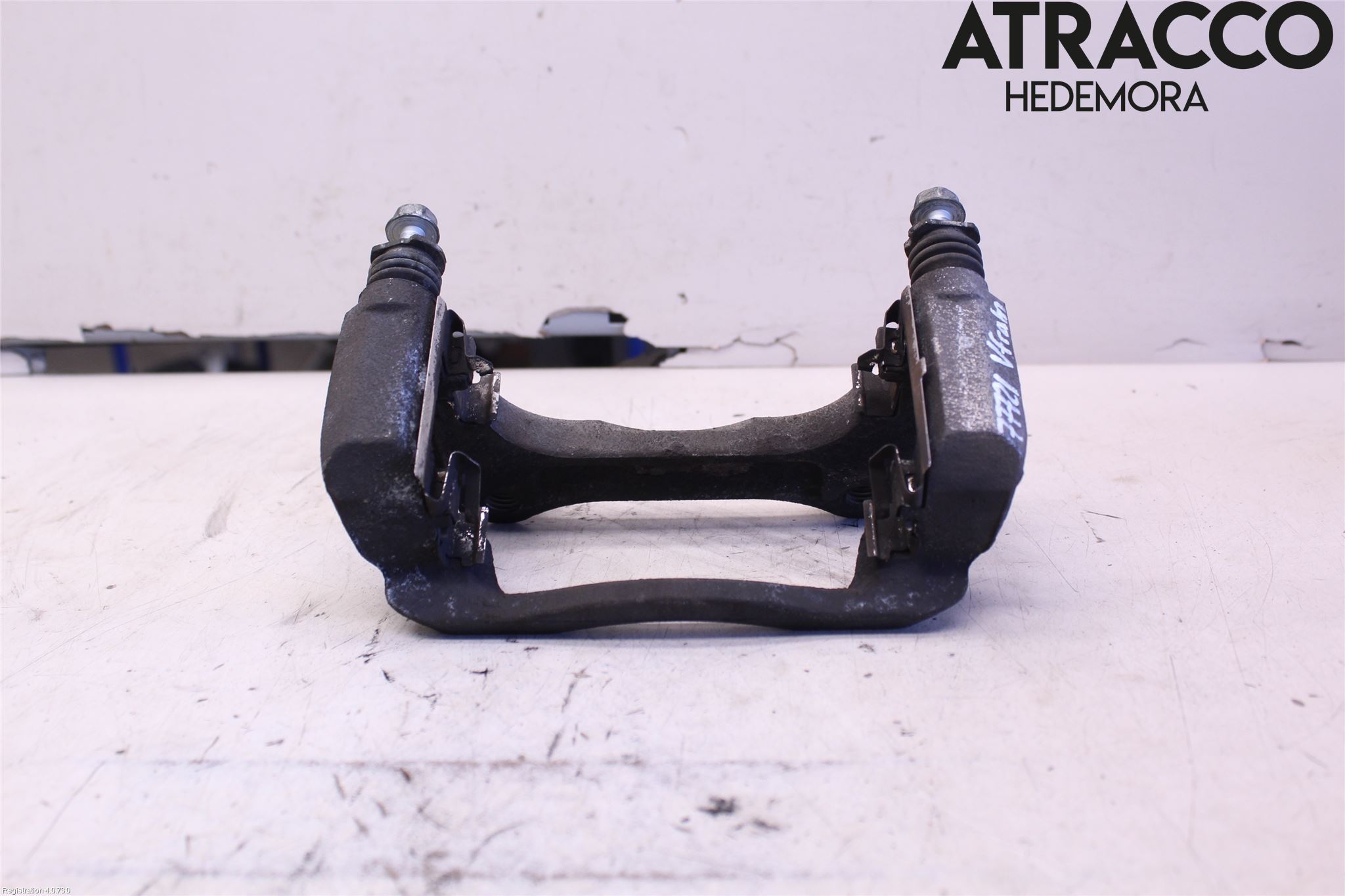 Opel INSIGNIA 17- Bromsokshållare