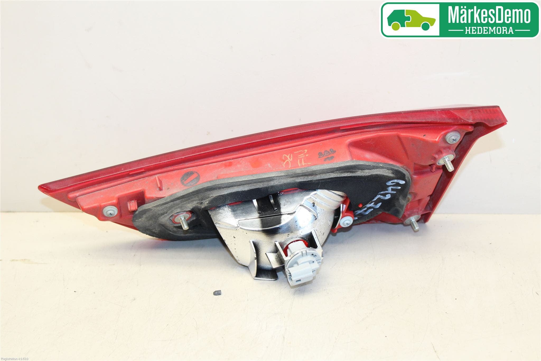 Toyota AURIS 13-19 Bakljus Lucka Vä