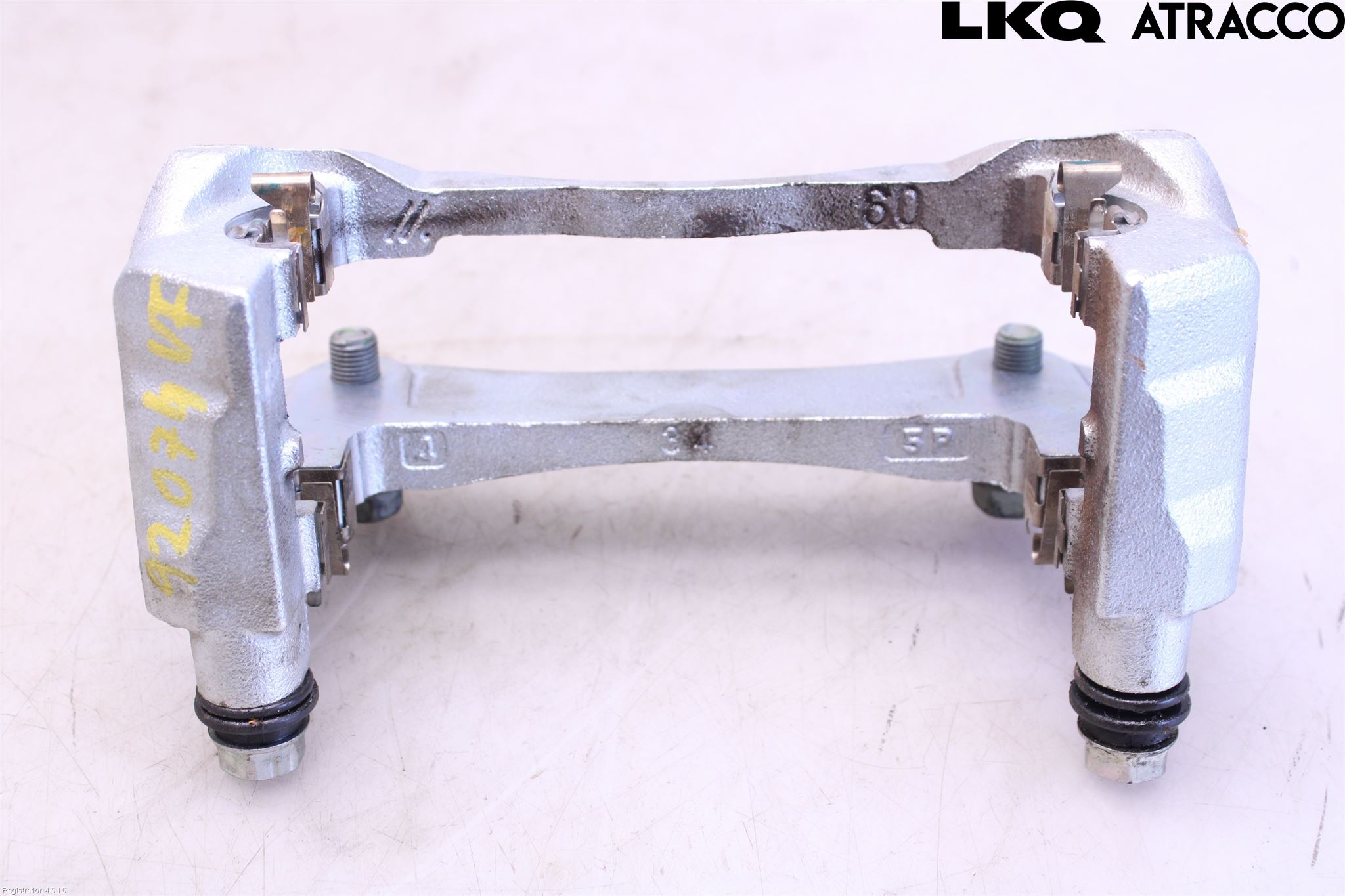 Toyota RAV4 19- Bromsokshållare