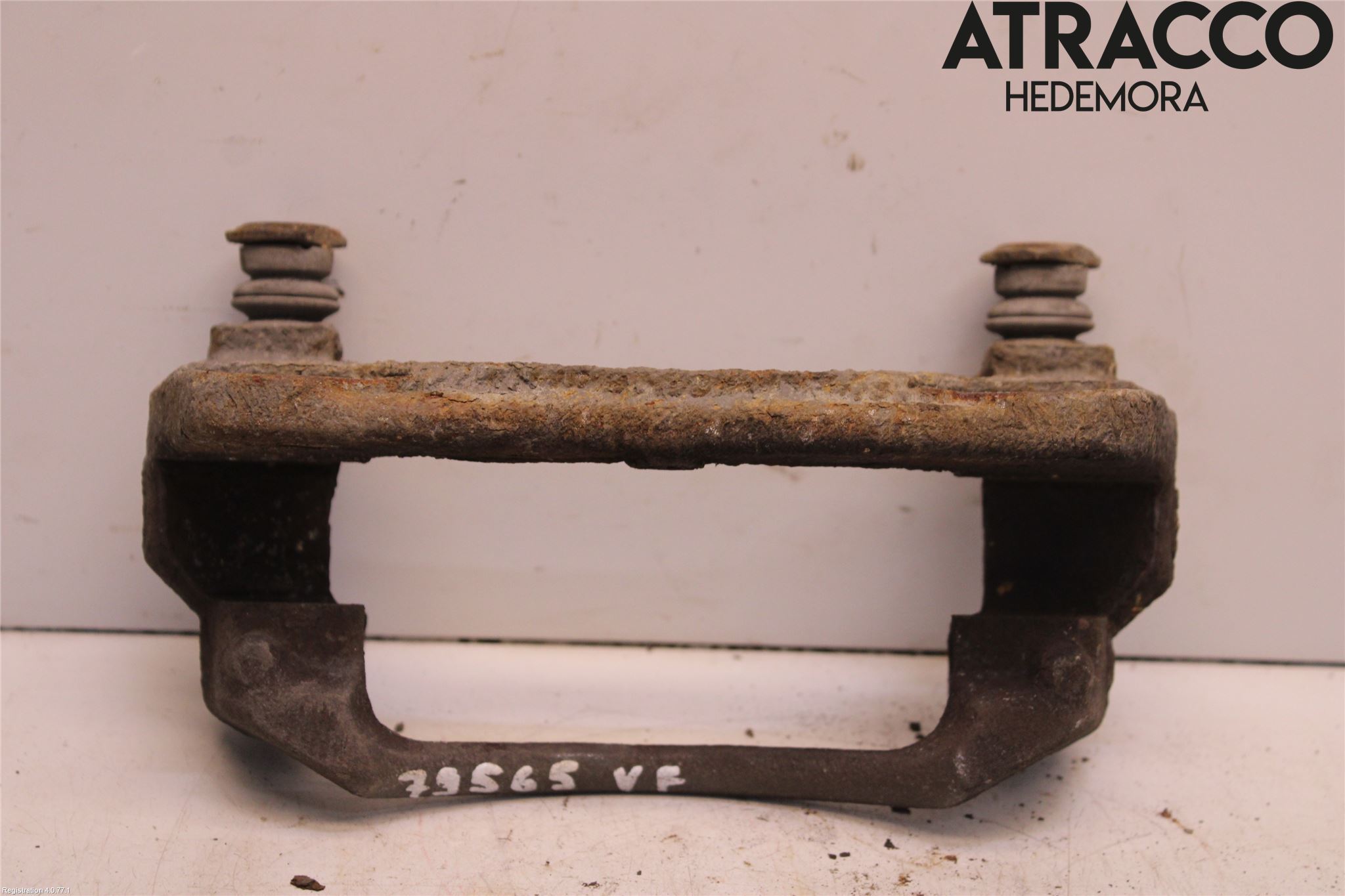 Toyota AURIS 10-12 Bromsokshållare