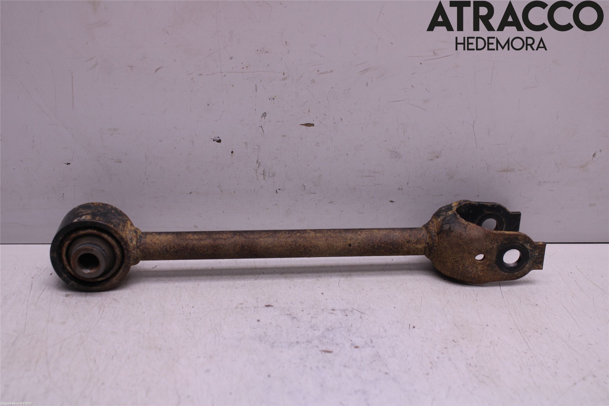 Toyota RAV4 19- Bärarm Bak Vänster