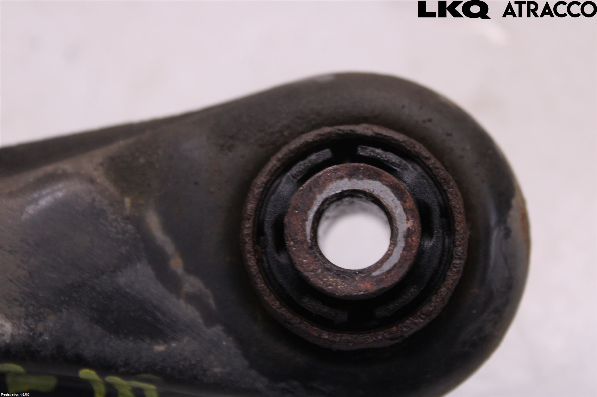 Mitsubishi OUTLANDER 13-21 Bärarm Bak Vänster