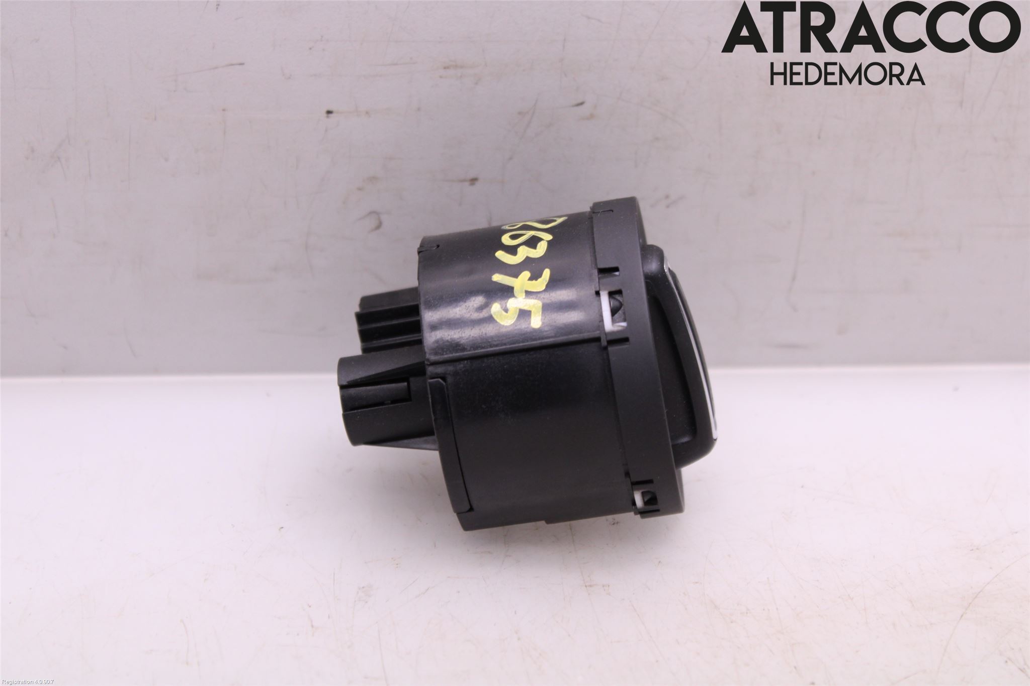 Skoda SUPERB 16-24 Strömställare Ljus