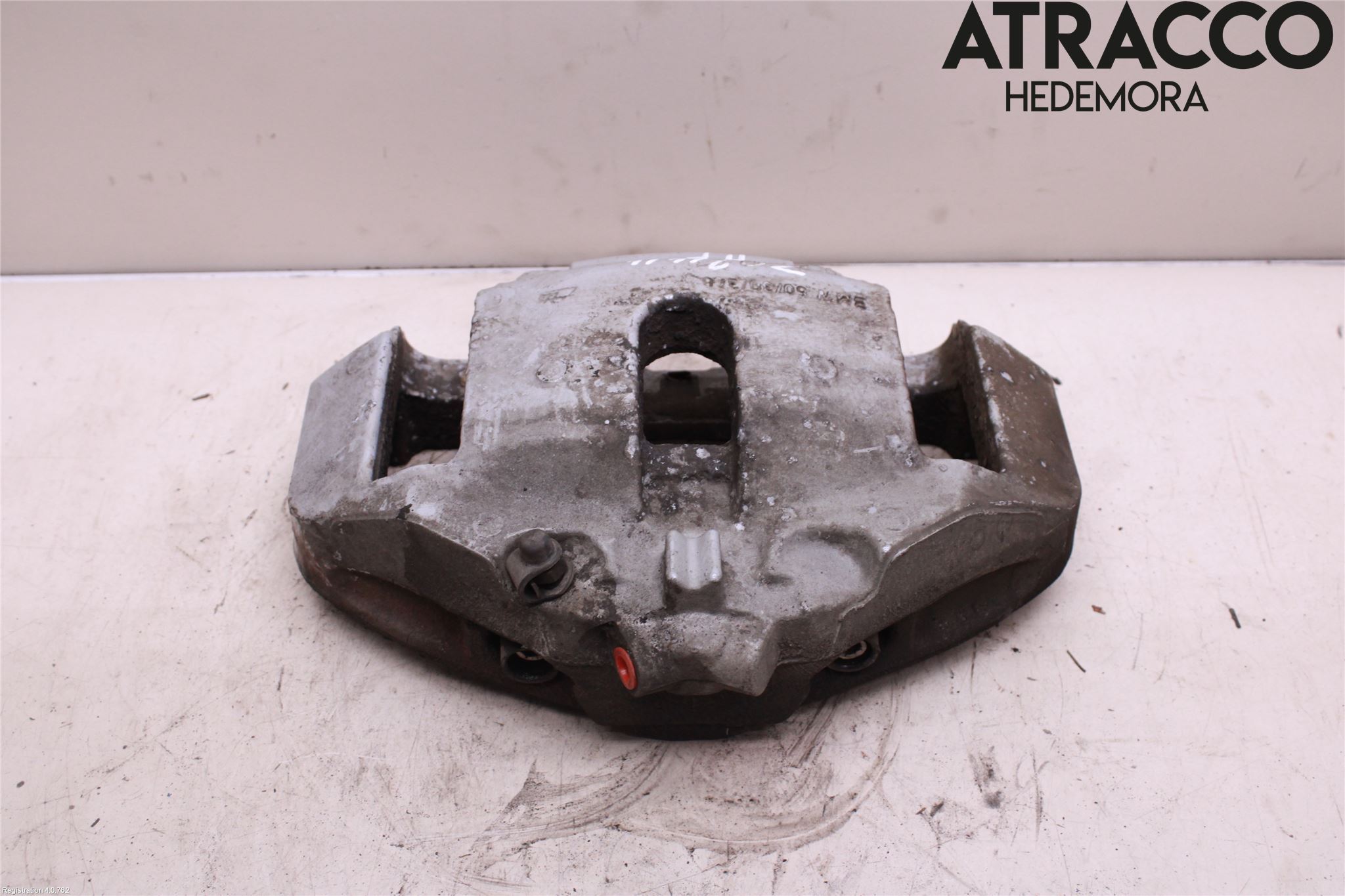 BMW 5 F10/F11/F18 09-17 Bromsok Fram Höger